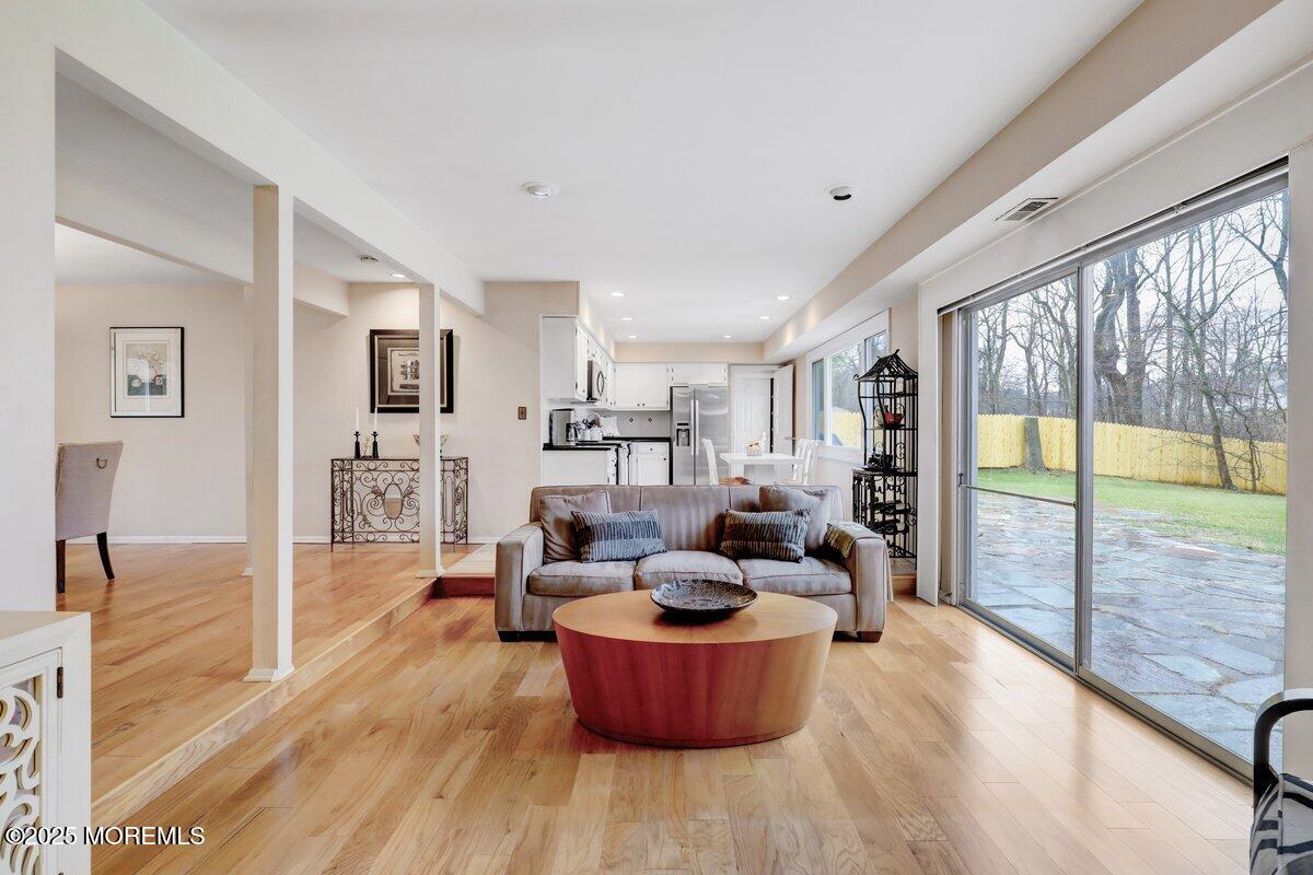 14 Edwards Drive, Freehold, New Jersey image 10