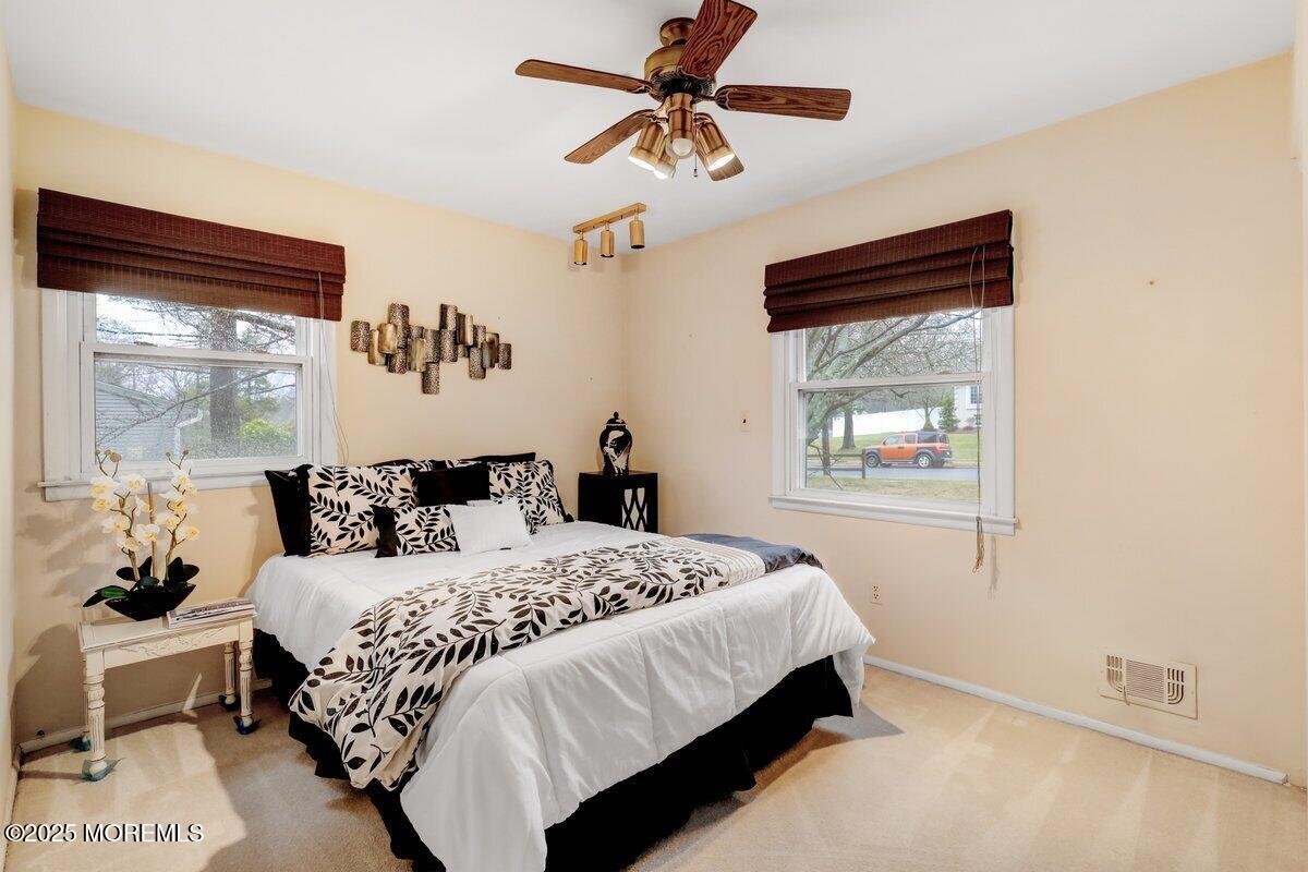 14 Edwards Drive, Freehold, New Jersey image 15