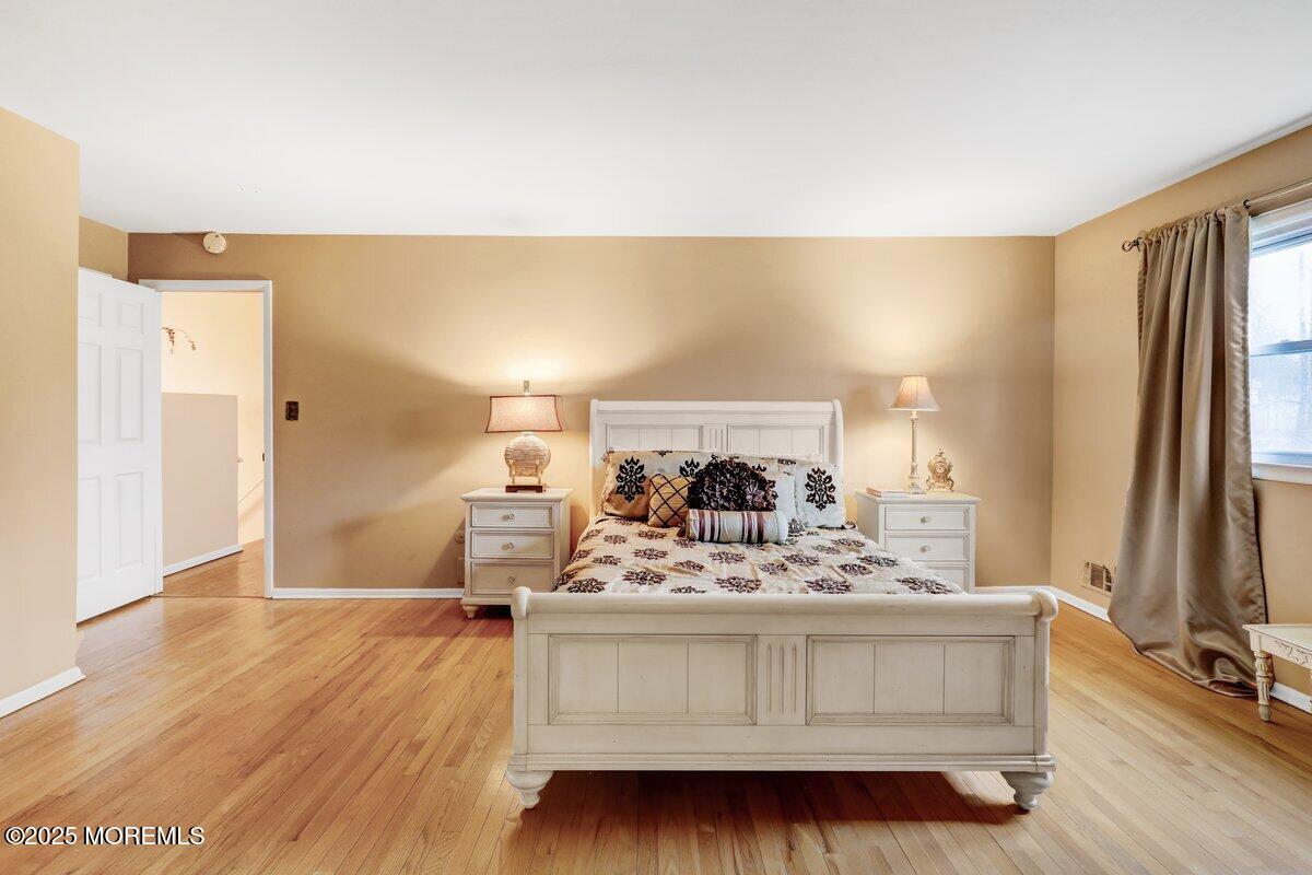 14 Edwards Drive, Freehold, New Jersey image 25