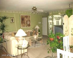 224 Pennsylvania Way, North Brunswick, New Jersey image 4