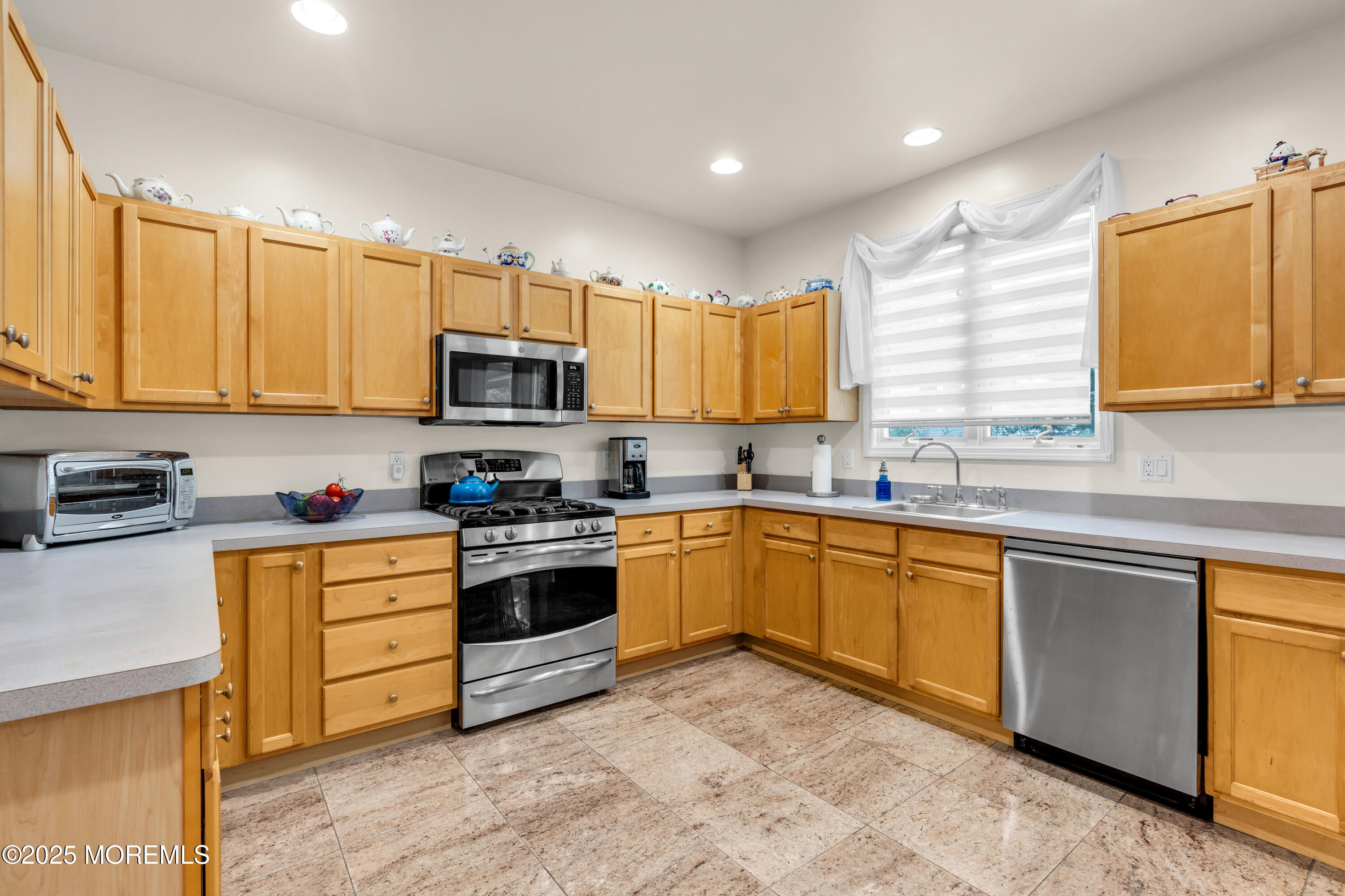 1423 Princess Avenue, Brick, New Jersey image 36
