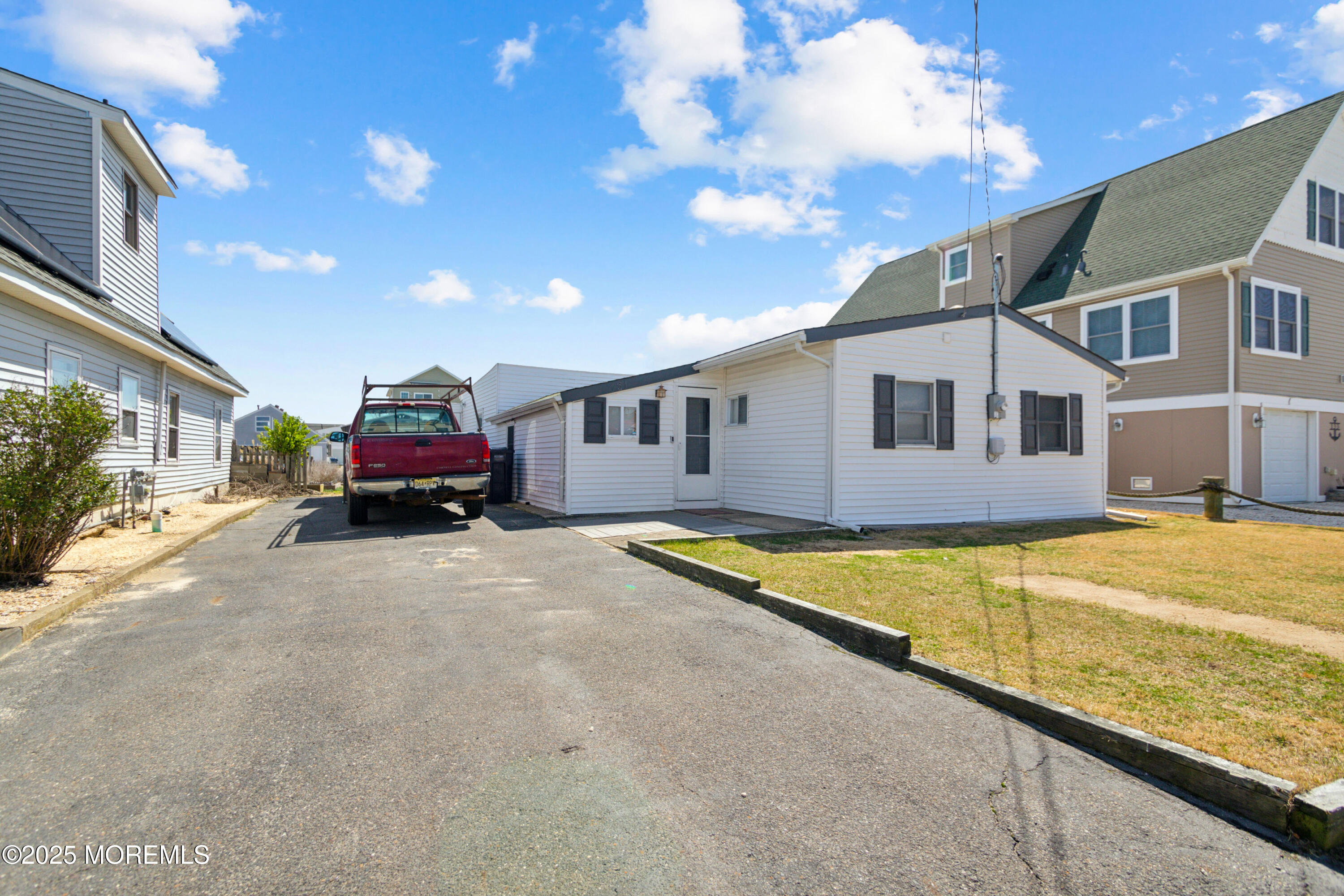 131 S Commodore Drive, Little Egg Harbor, New Jersey image 2