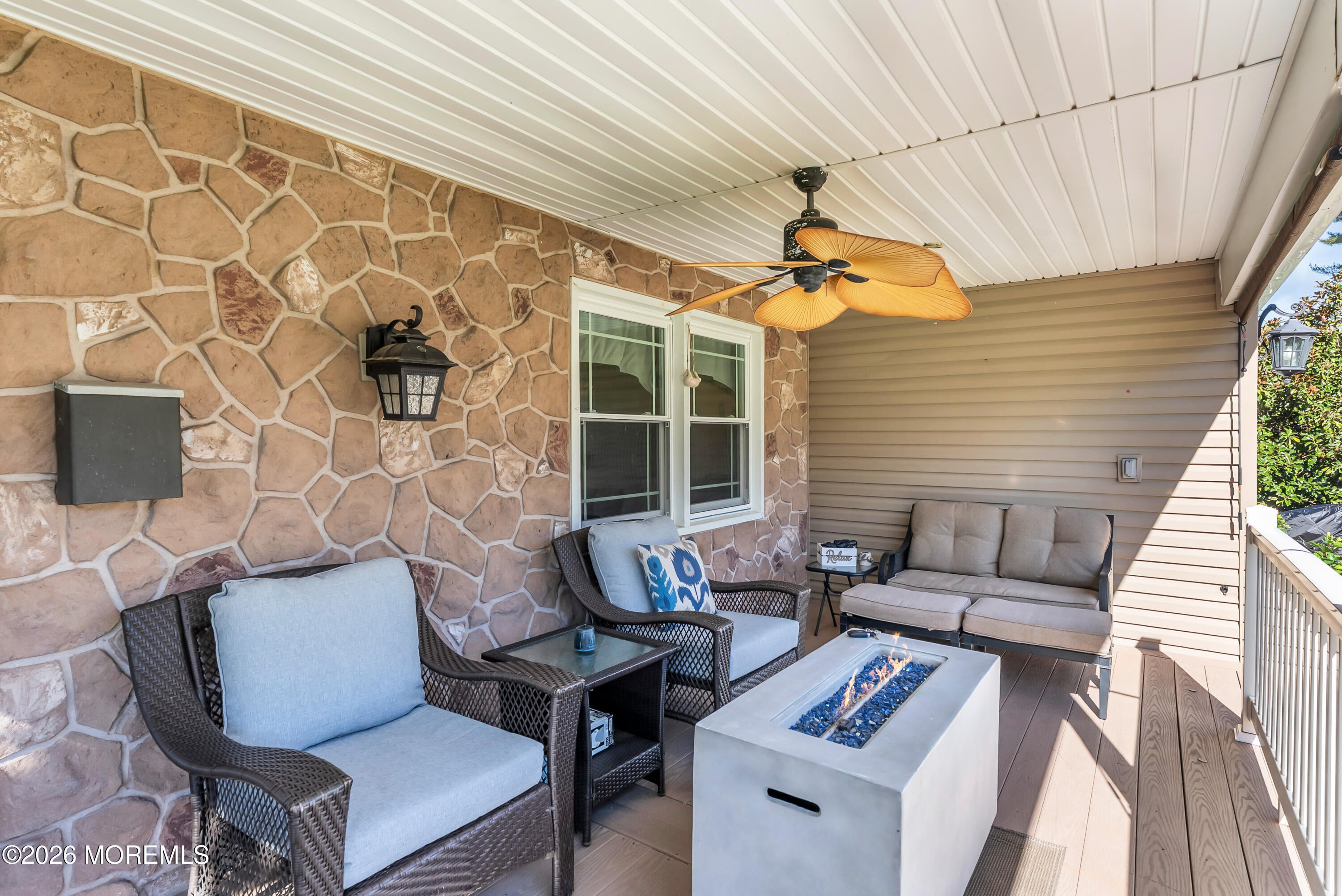 19 Ambler Lane
