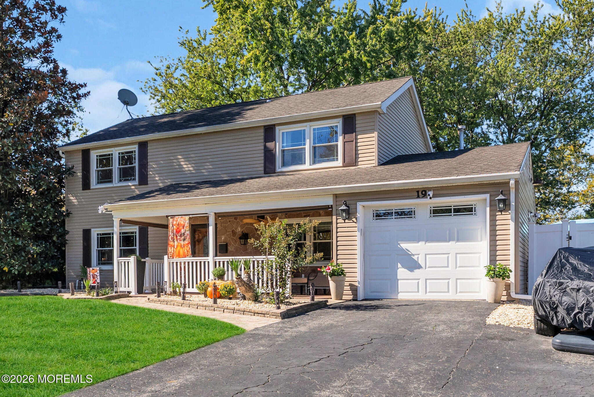 19 Ambler Lane