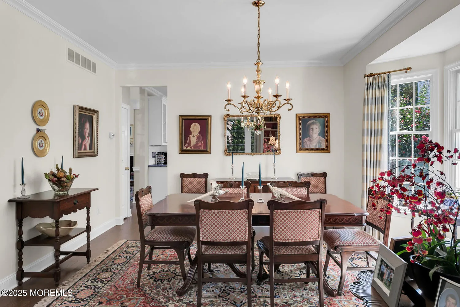 Red Bank, New Jersey 07701, United States, 3 Bedrooms Bedrooms, ,3 BathroomsBathrooms,Residential,Active,191340