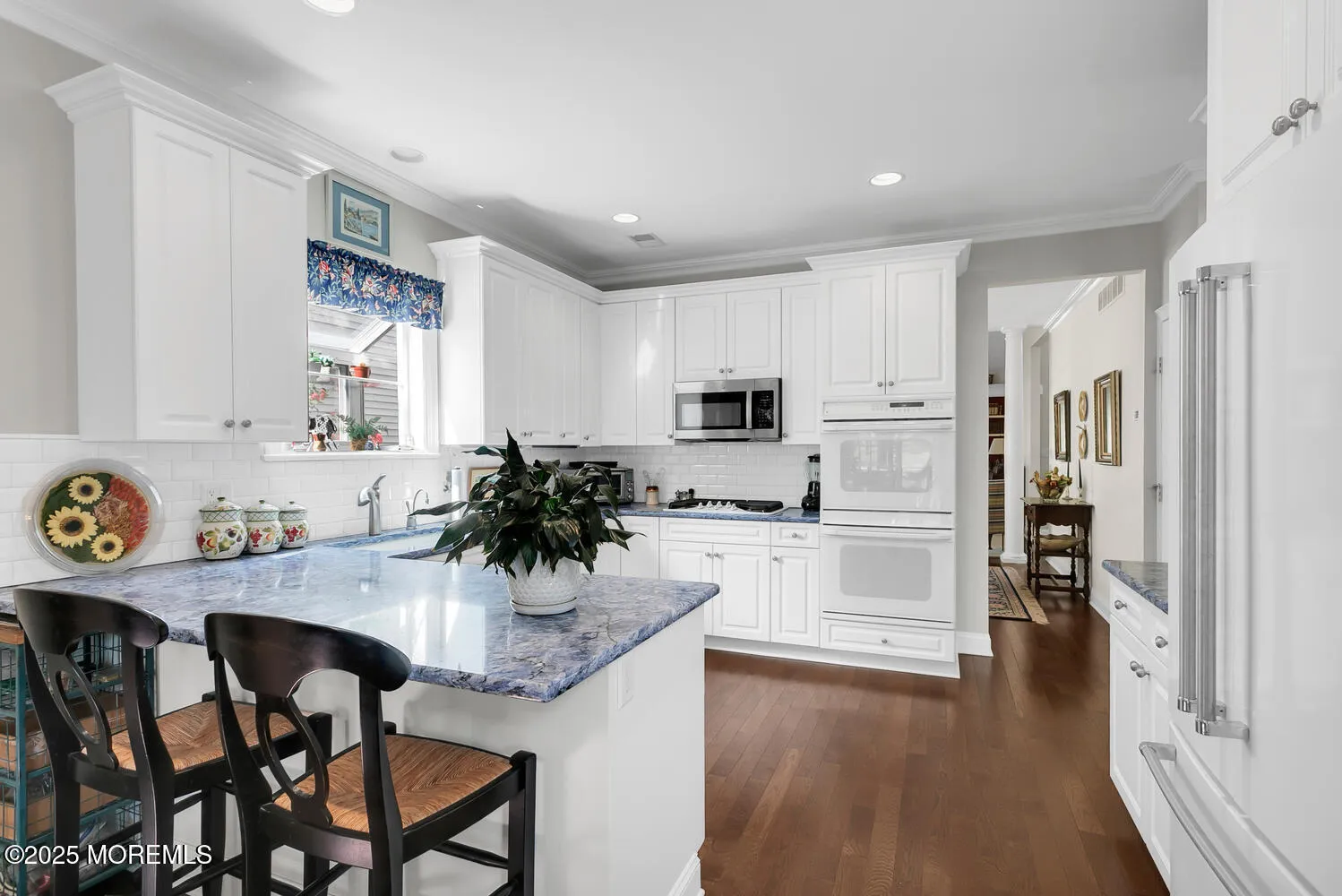 Red Bank, New Jersey 07701, United States, 3 Bedrooms Bedrooms, ,3 BathroomsBathrooms,Residential,Active,191340