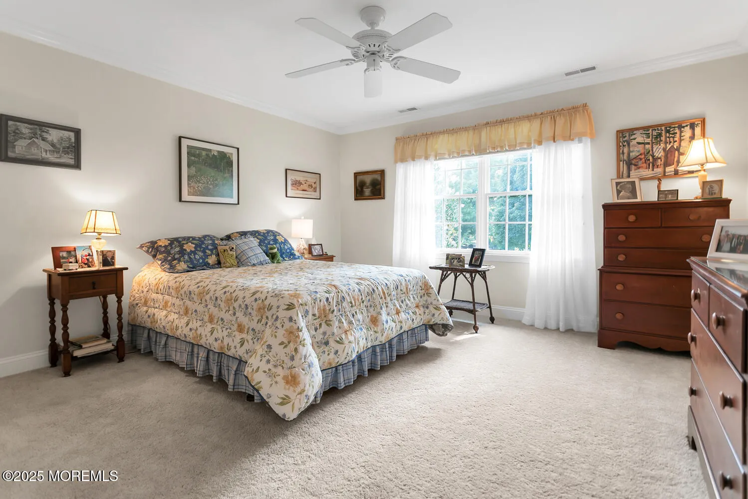 Red Bank, New Jersey 07701, United States, 3 Bedrooms Bedrooms, ,3 BathroomsBathrooms,Residential,Active,191340