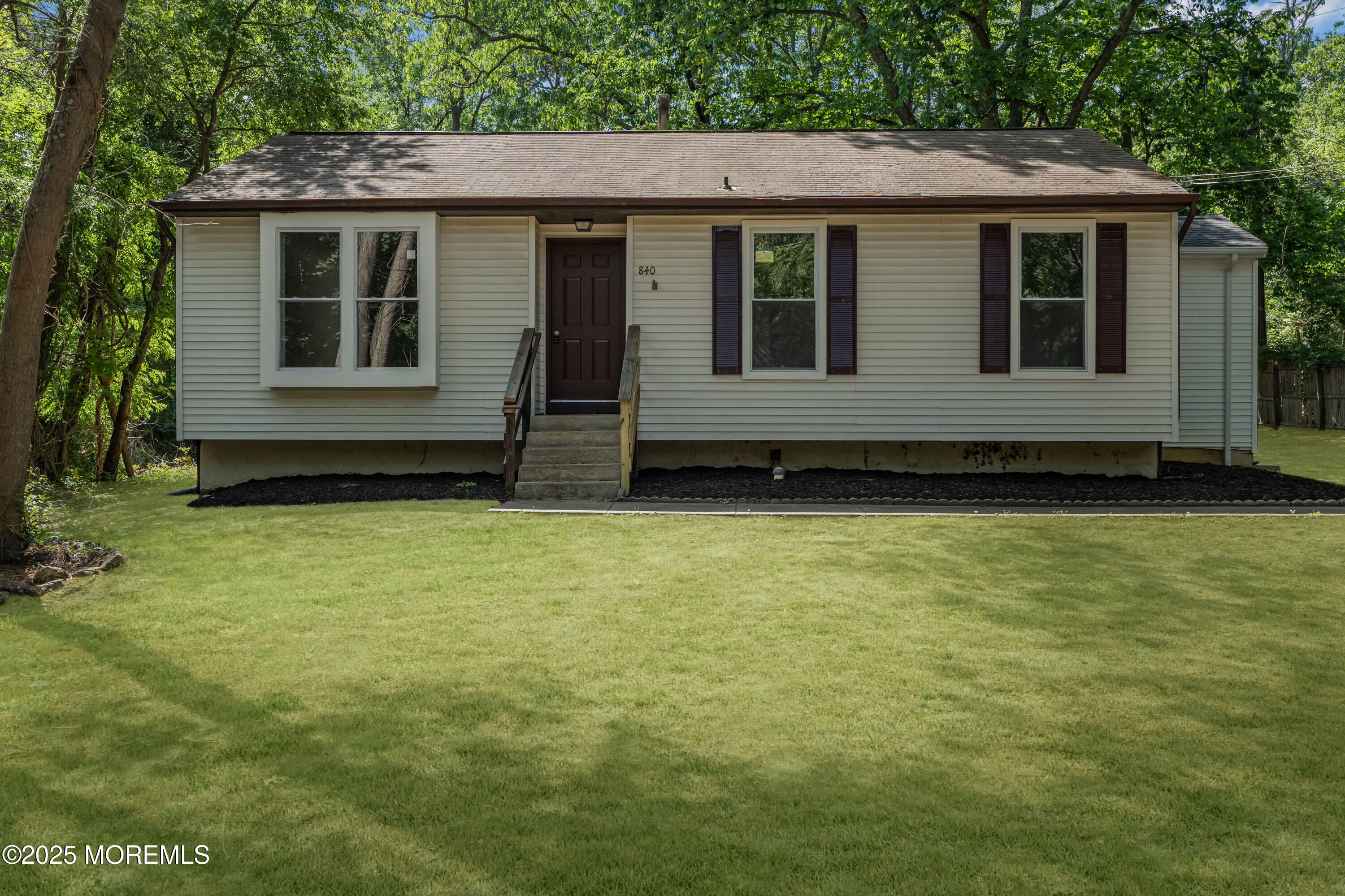 840 Jarvis Road, Sicklerville, New Jersey image 2