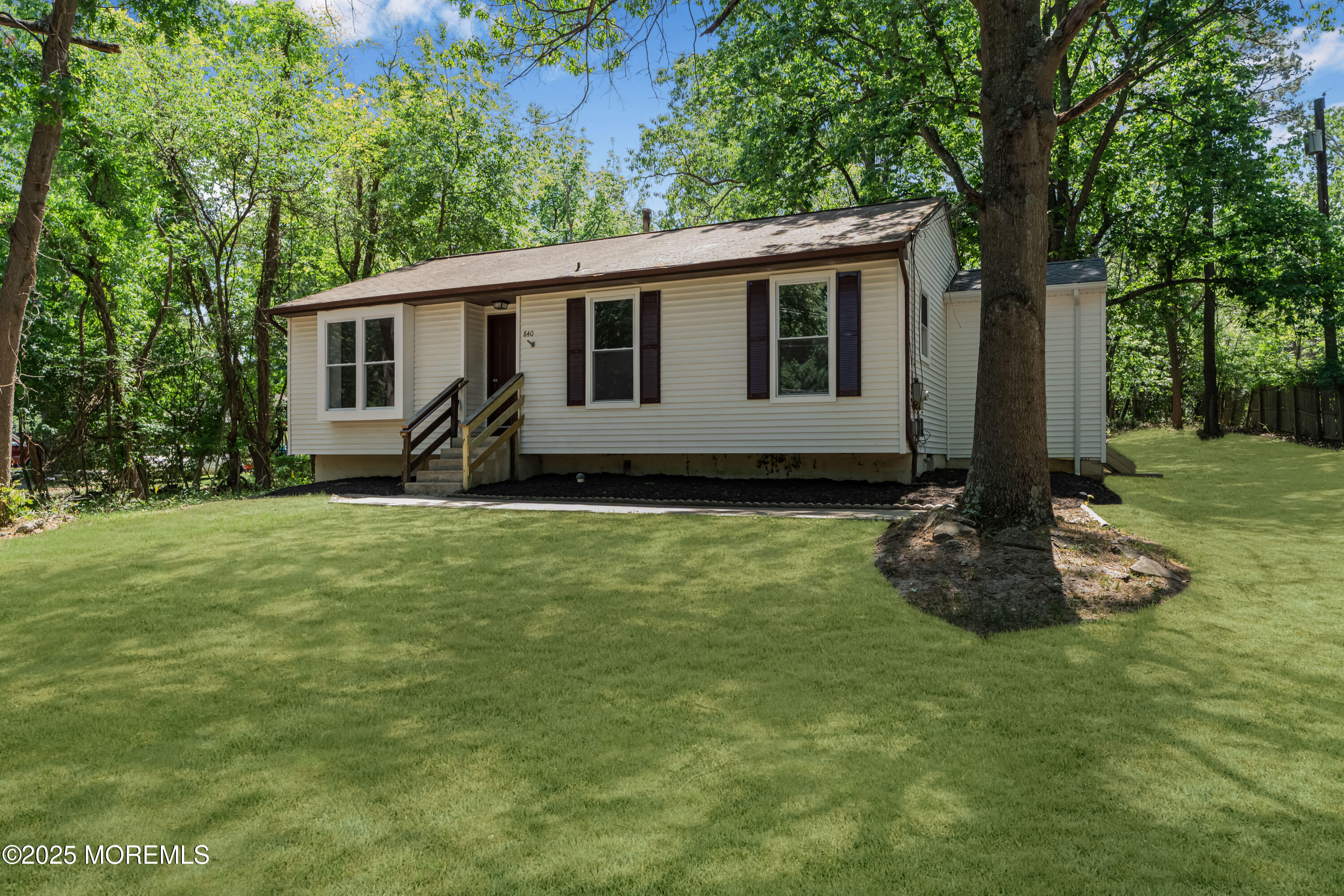 840 Jarvis Road, Sicklerville, New Jersey image 3