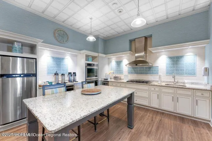 Spring Lake, New Jersey 07762, United States, 1 Bedroom Bedrooms, ,1 BathroomBathrooms,Residential,Active,134925