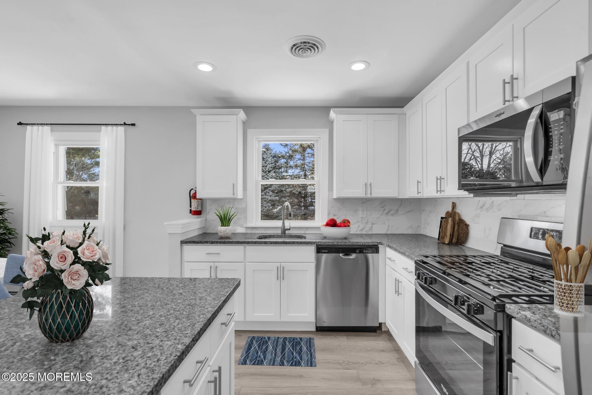 41 Stanford Drive, Toms River, New Jersey image 9