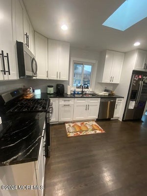 291 LAWRENCE AVE, OAKHURST, NJ 07755 - Image 3e2bbf53a50b2d09cffa9f3784ae8c61/2495918684