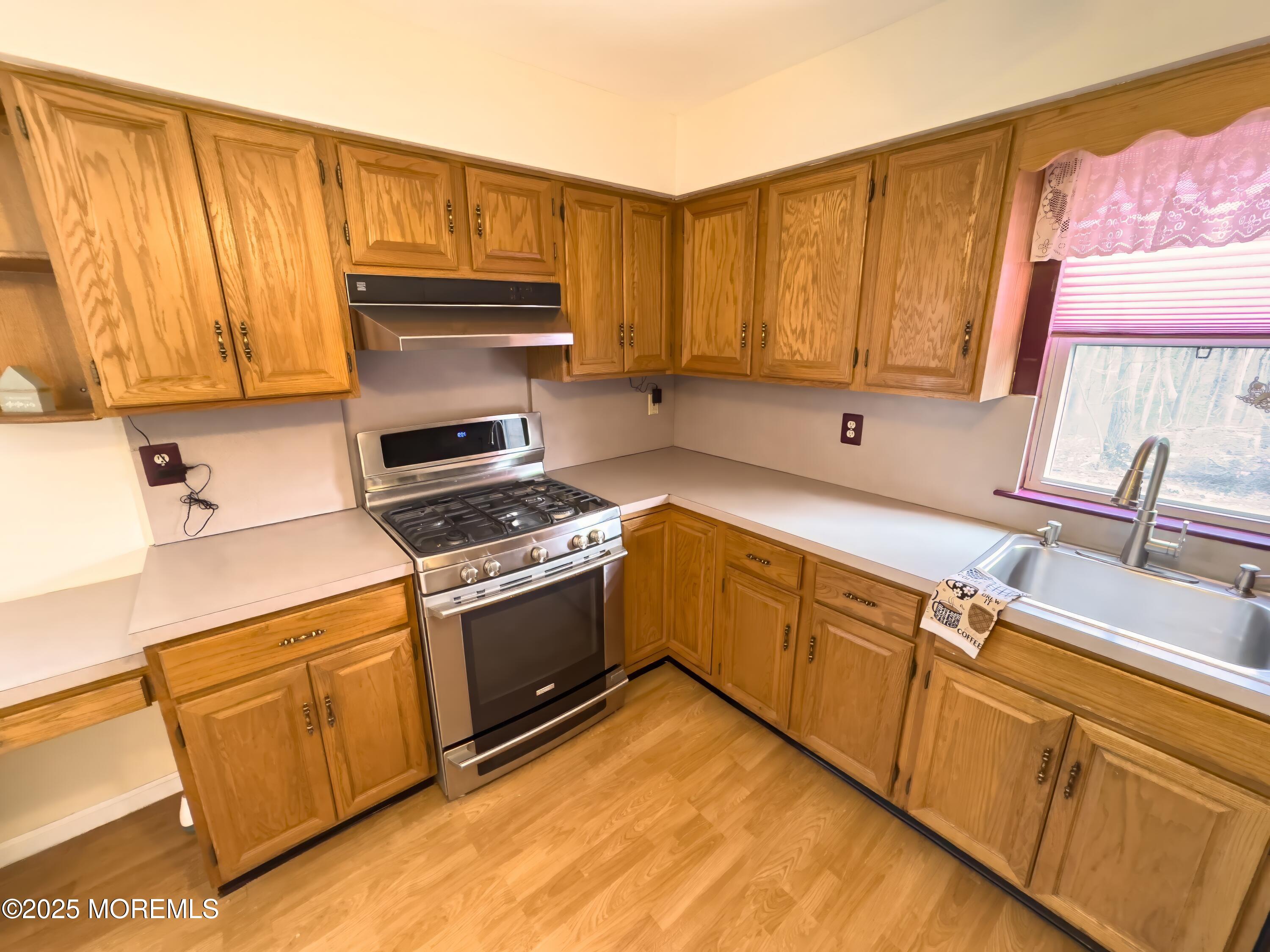 35 Teakwood Drive, Jackson, New Jersey image 14