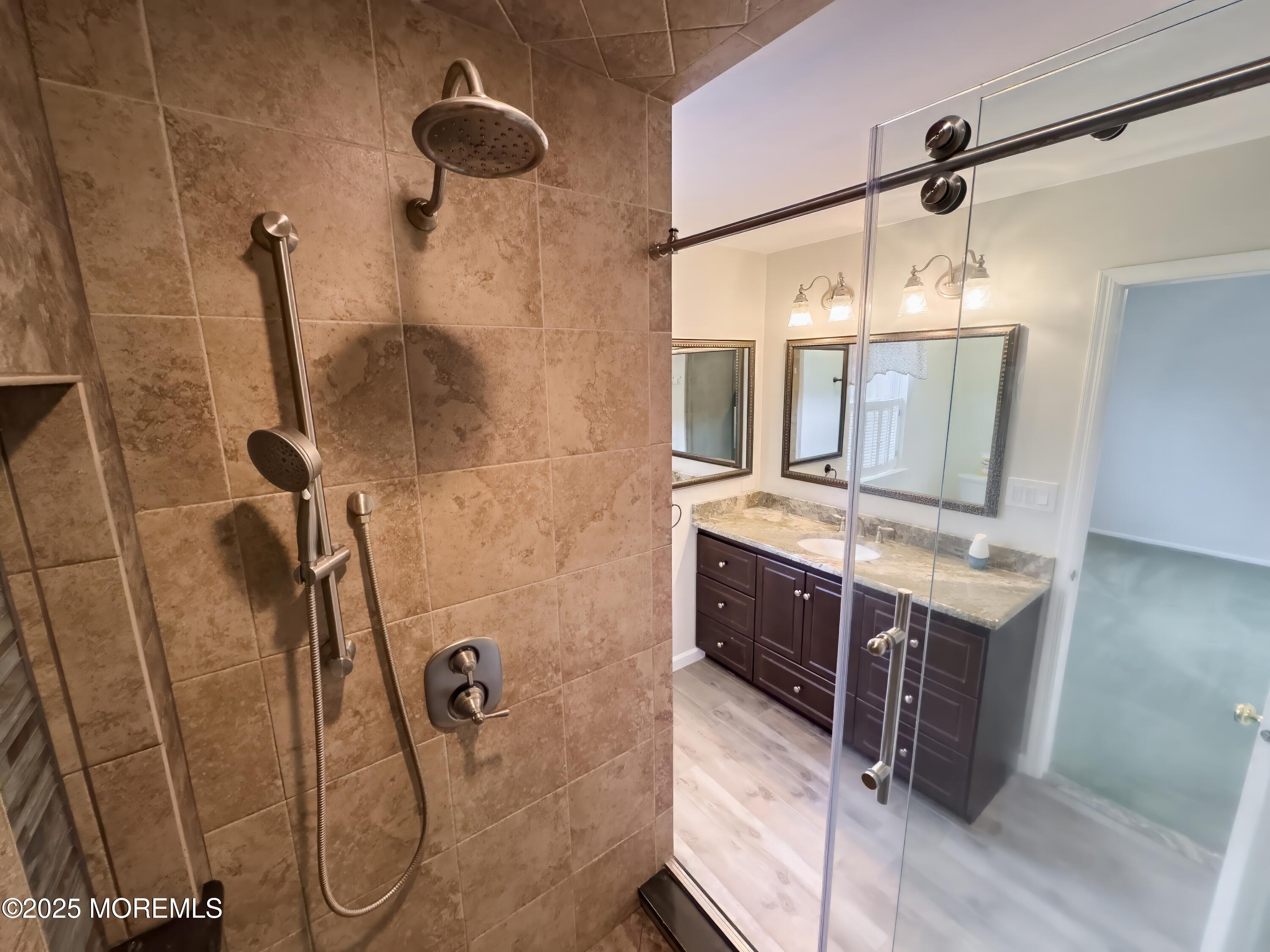 35 Teakwood Drive, Jackson, New Jersey image 43