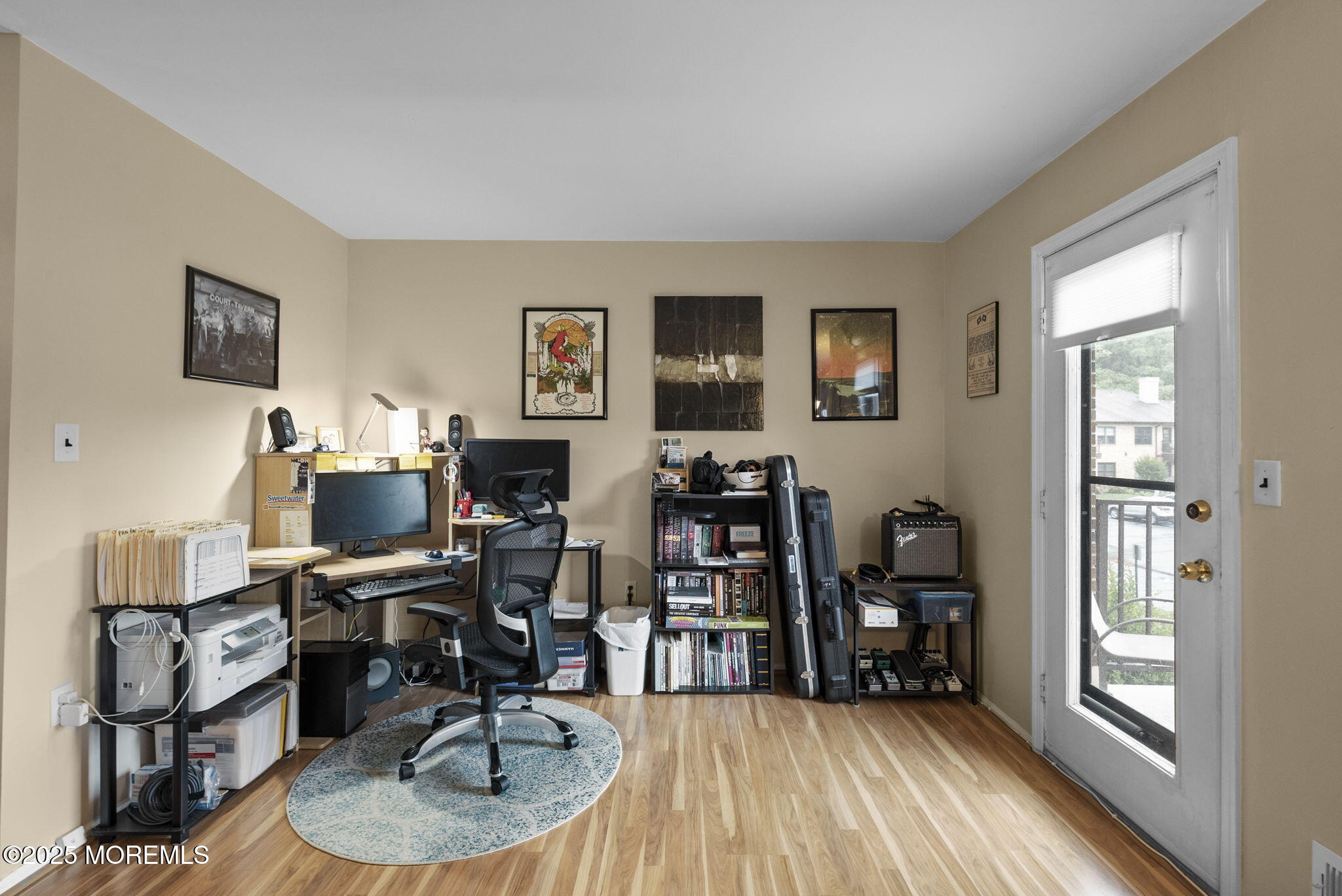 516 Wellington Place, Aberdeen, New Jersey image 12