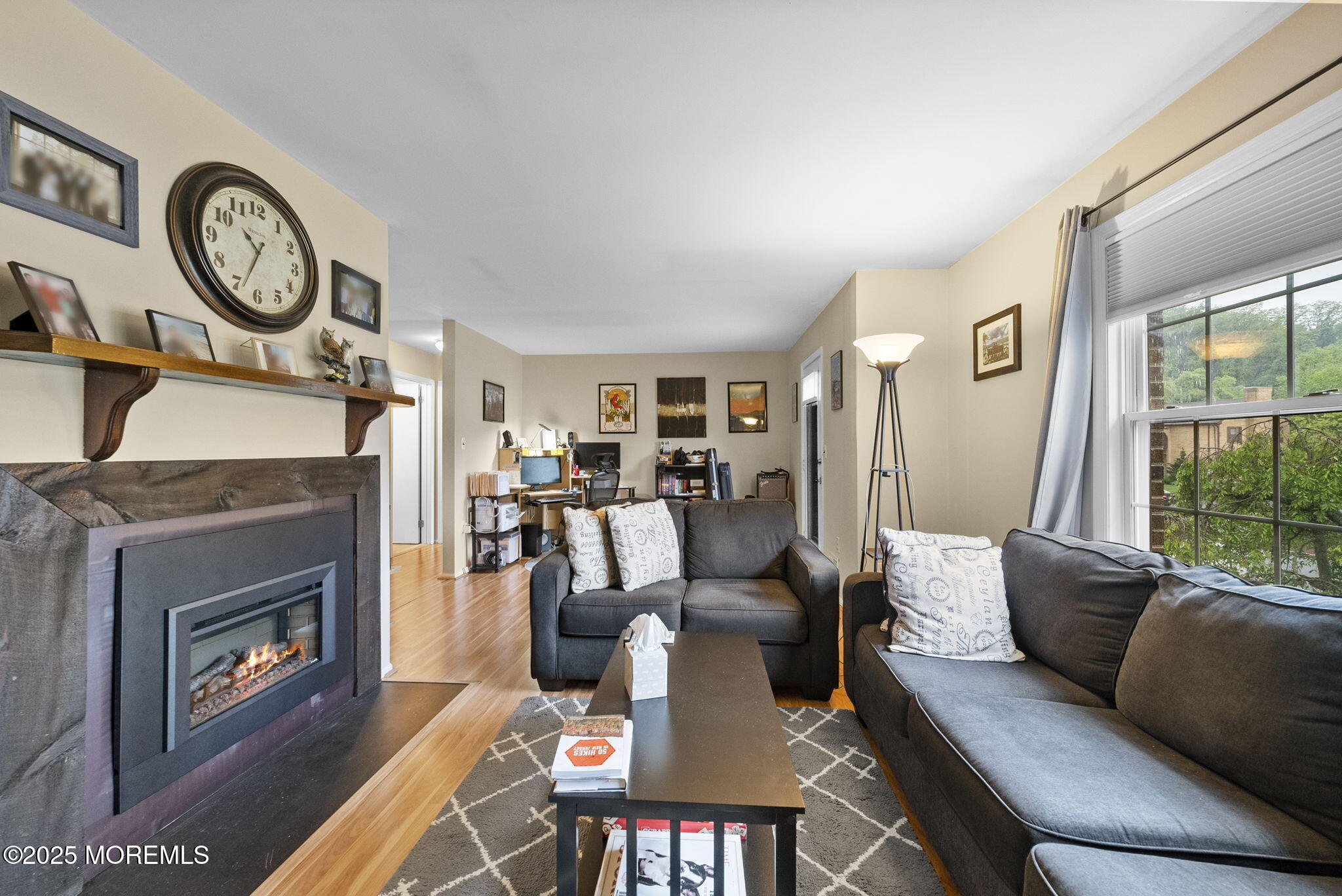 516 Wellington Place, Aberdeen, New Jersey image 8