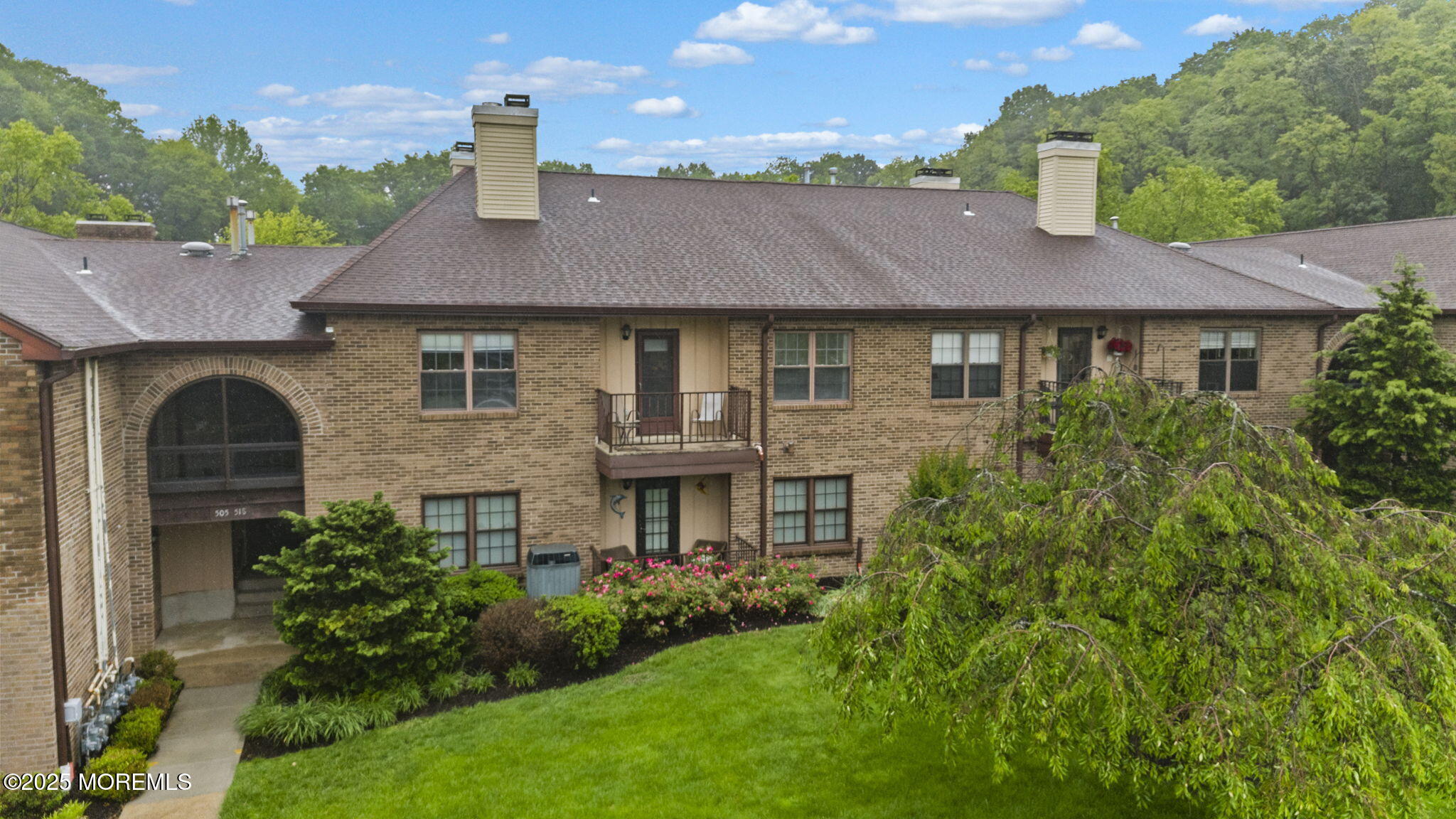 516 Wellington Place, Aberdeen, New Jersey image 2