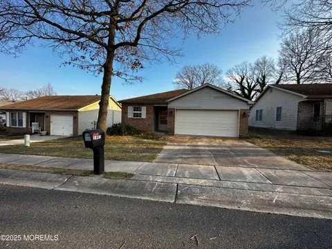 MLS: 22510677