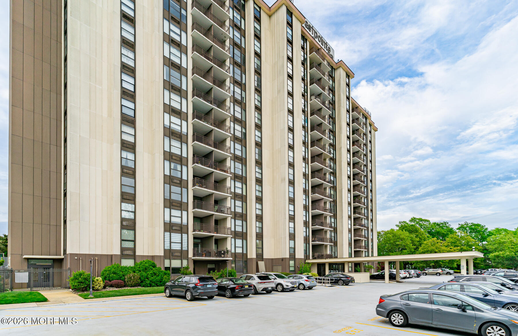 1 Scenic Drive 303