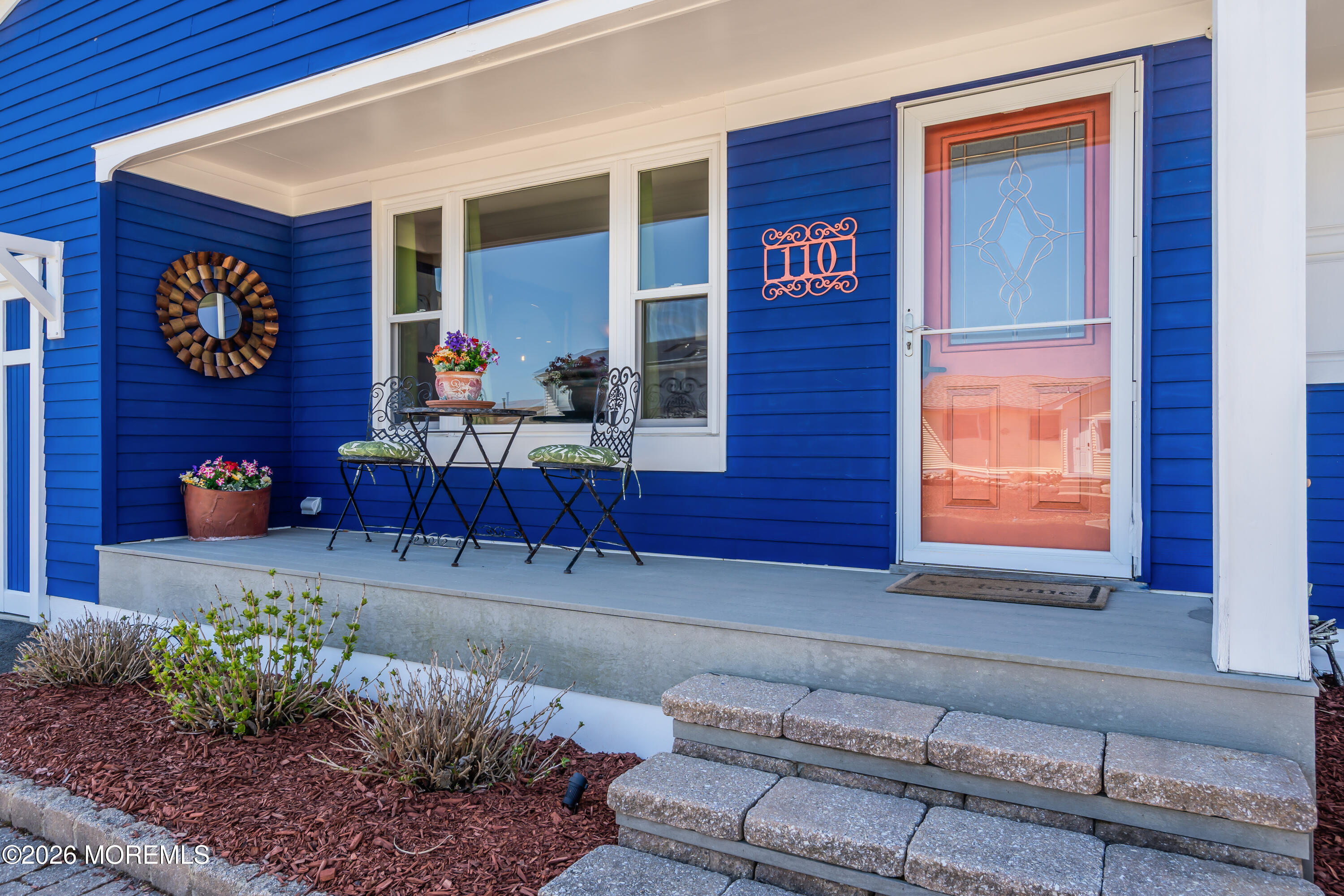 110 E Shrewsbury Drive
