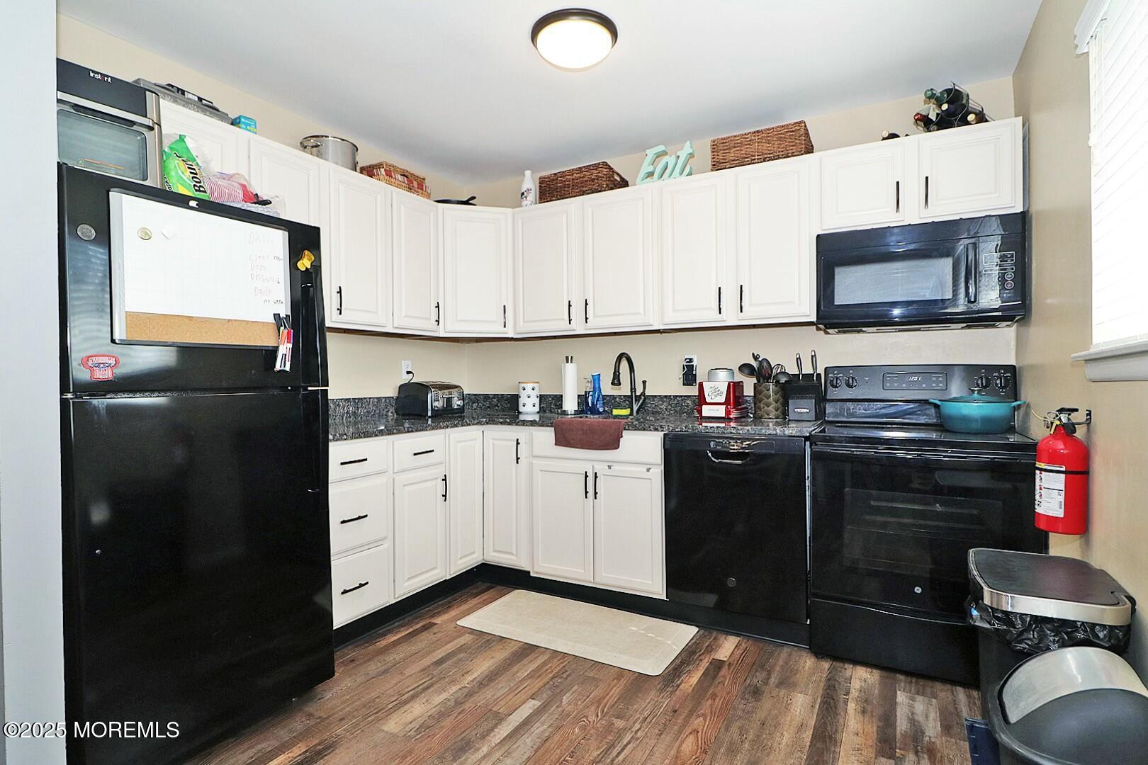 38 Tiller Drive, Barnegat, New Jersey image 11