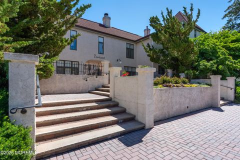 Condo For Sale - 53-55 Prospect Avenue #5<br/> Red Bank, NJ 07701