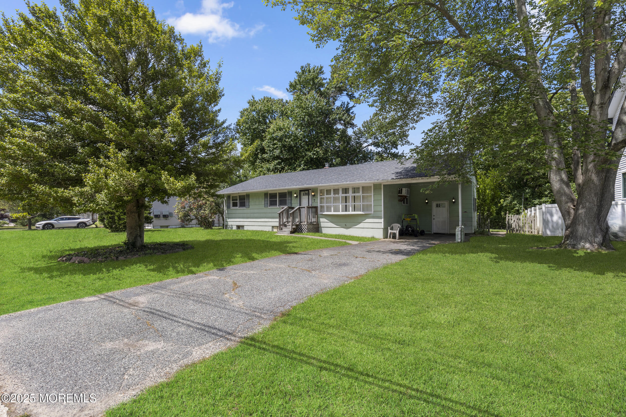 7 Cathedral Drive, Lakewood, New Jersey image 5