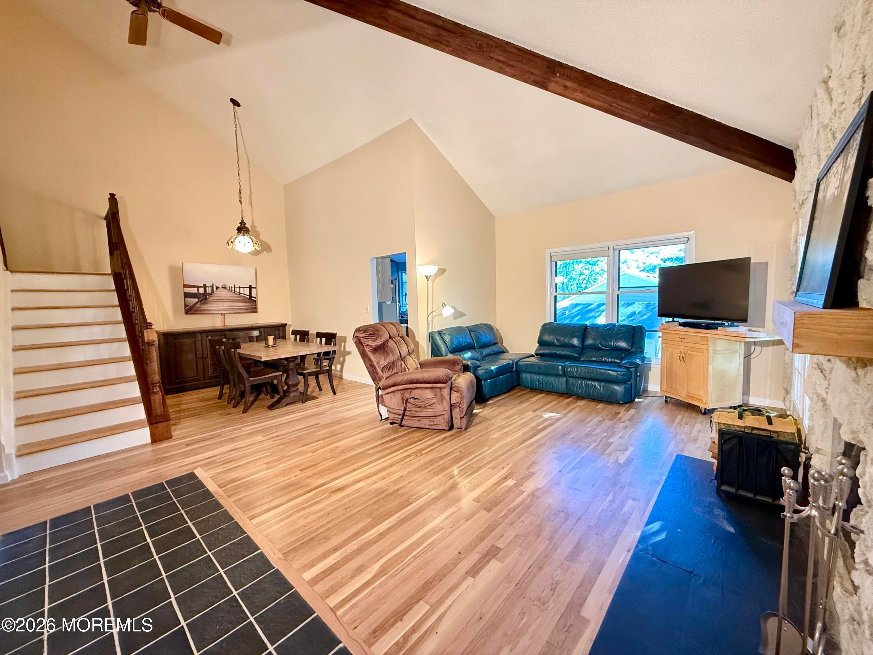 33 Maple Lane B