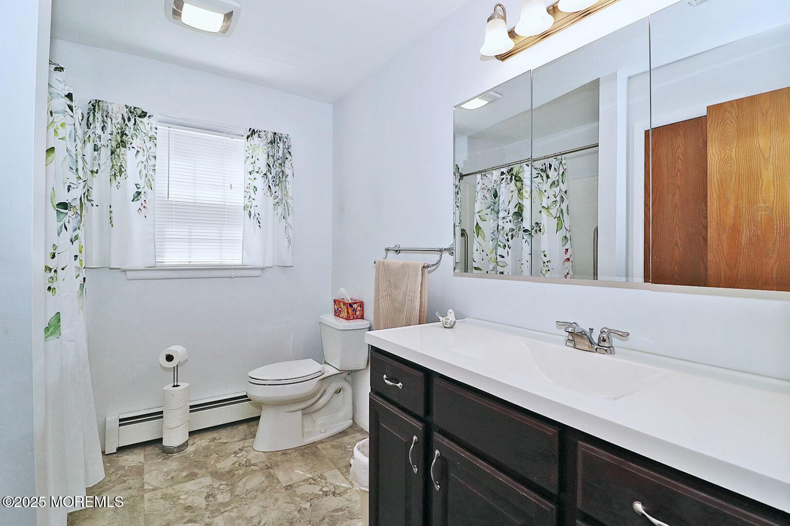 34 Beaverbrook Drive, Toms River, New Jersey image 22