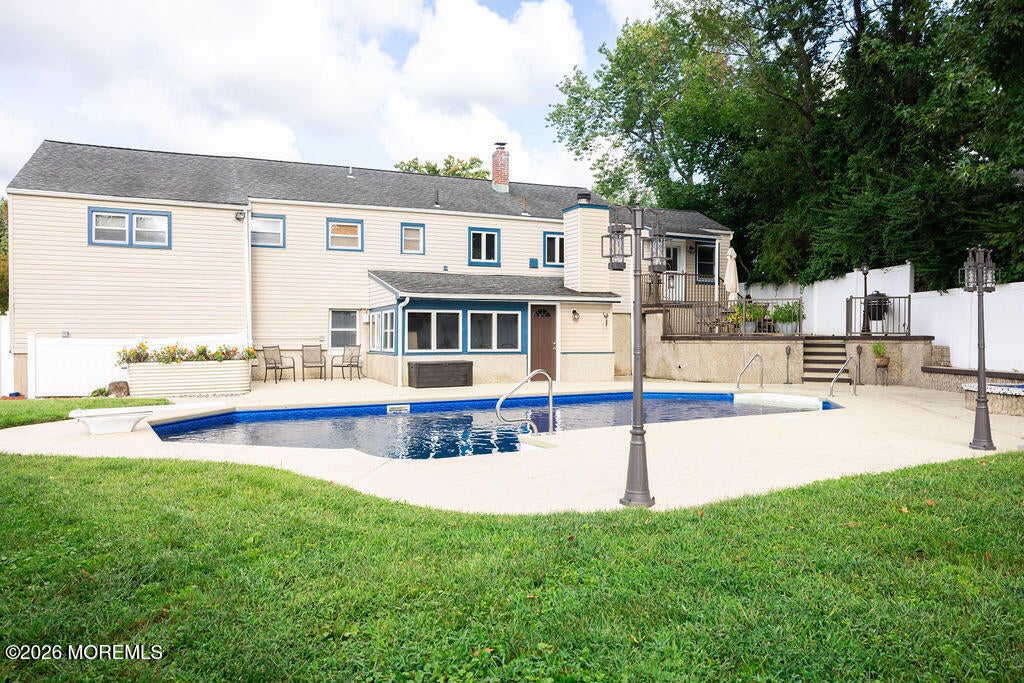 35 Richard Terrace