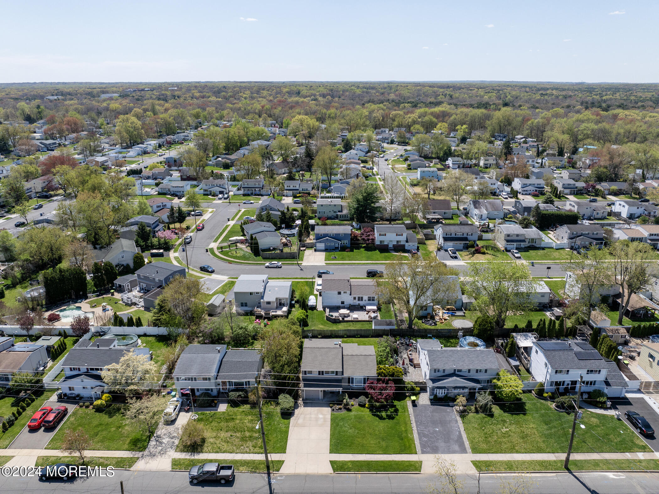 205 Throckmorton Lane, Old Bridge, New Jersey image 30