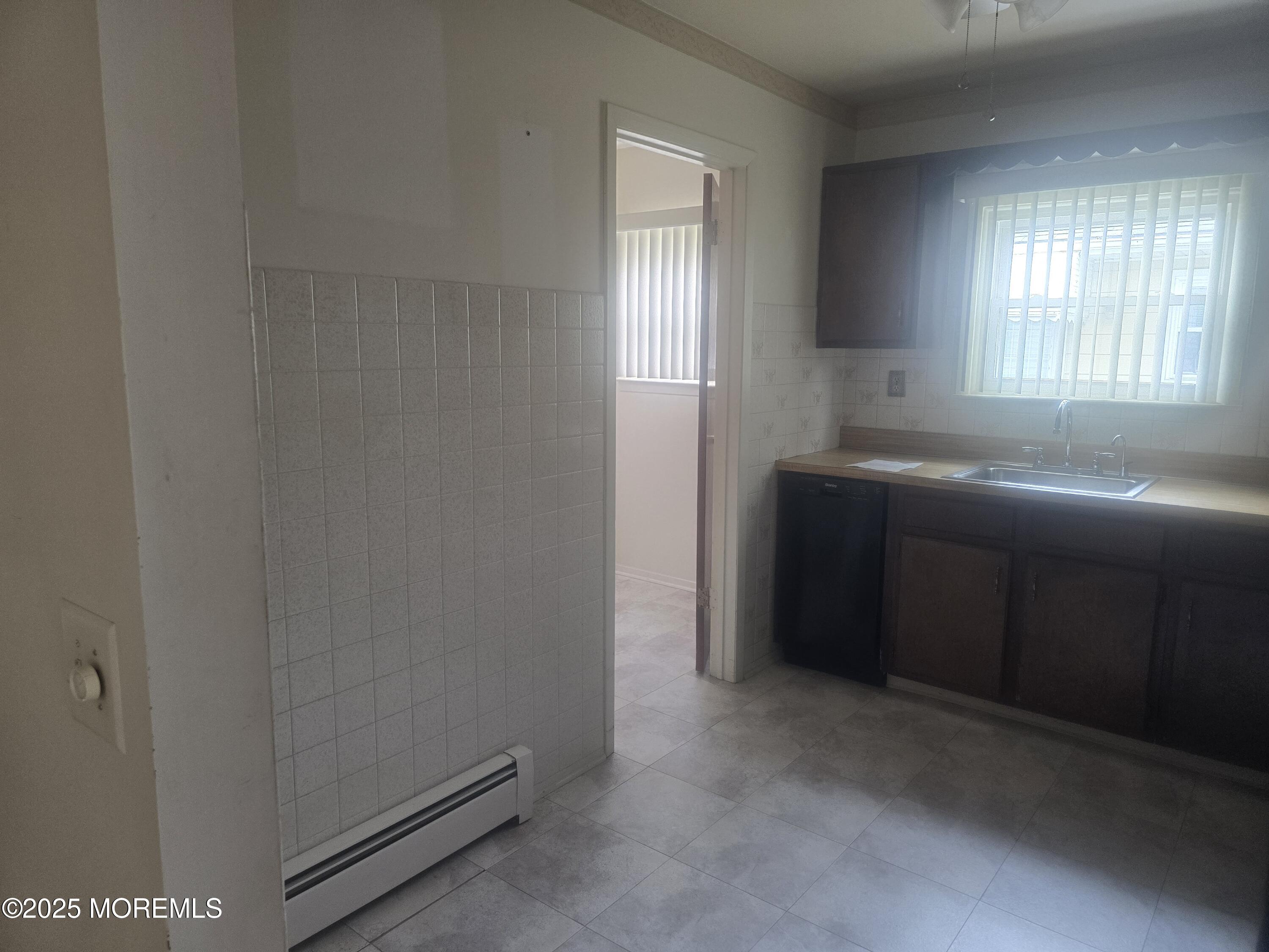 90 Cabrillo Boulevard, Toms River, New Jersey image 6