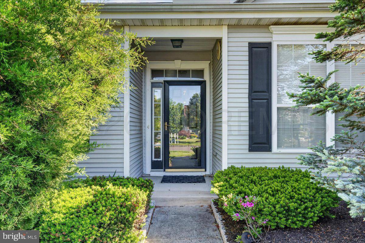 7 Allister Lane