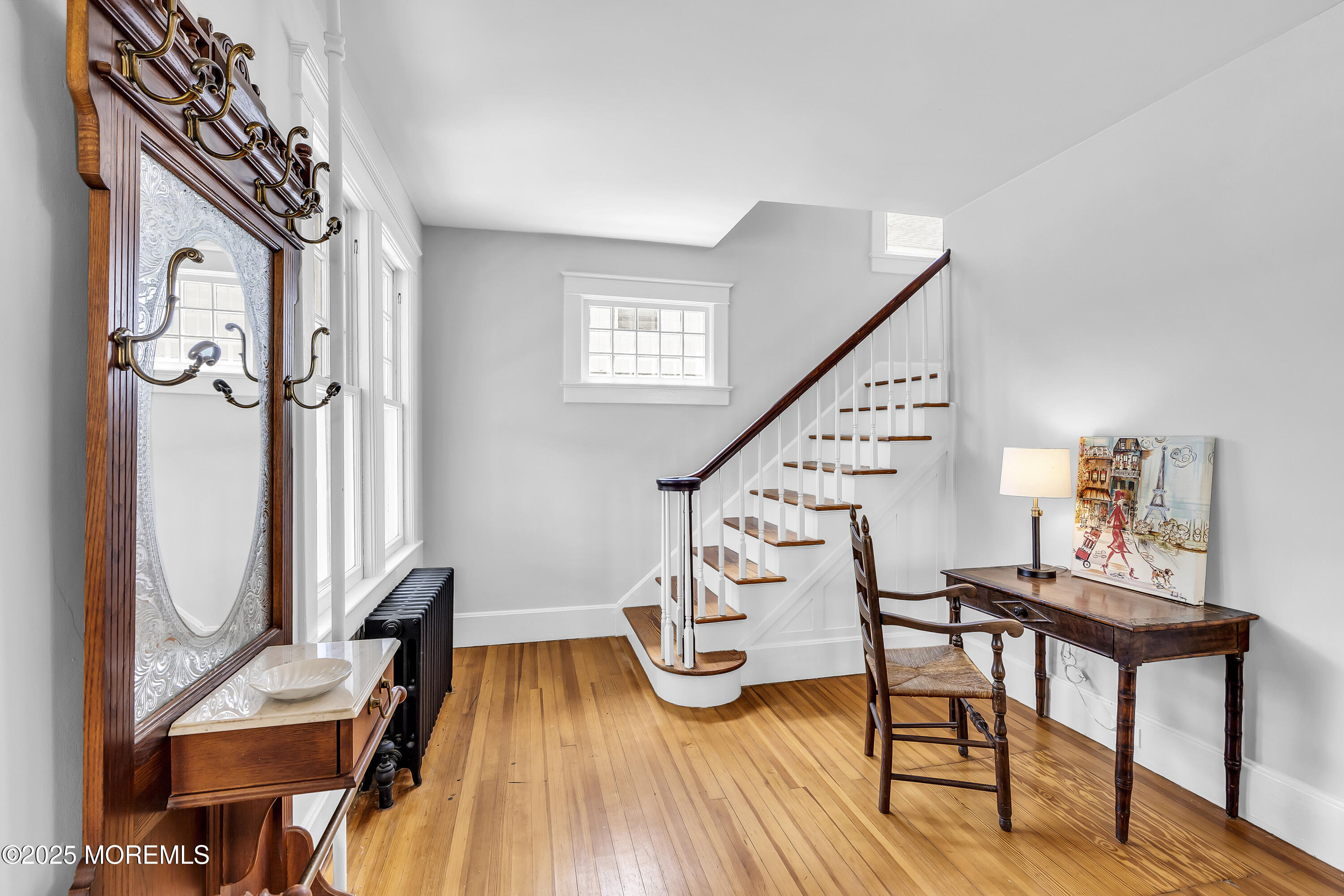439 River Road