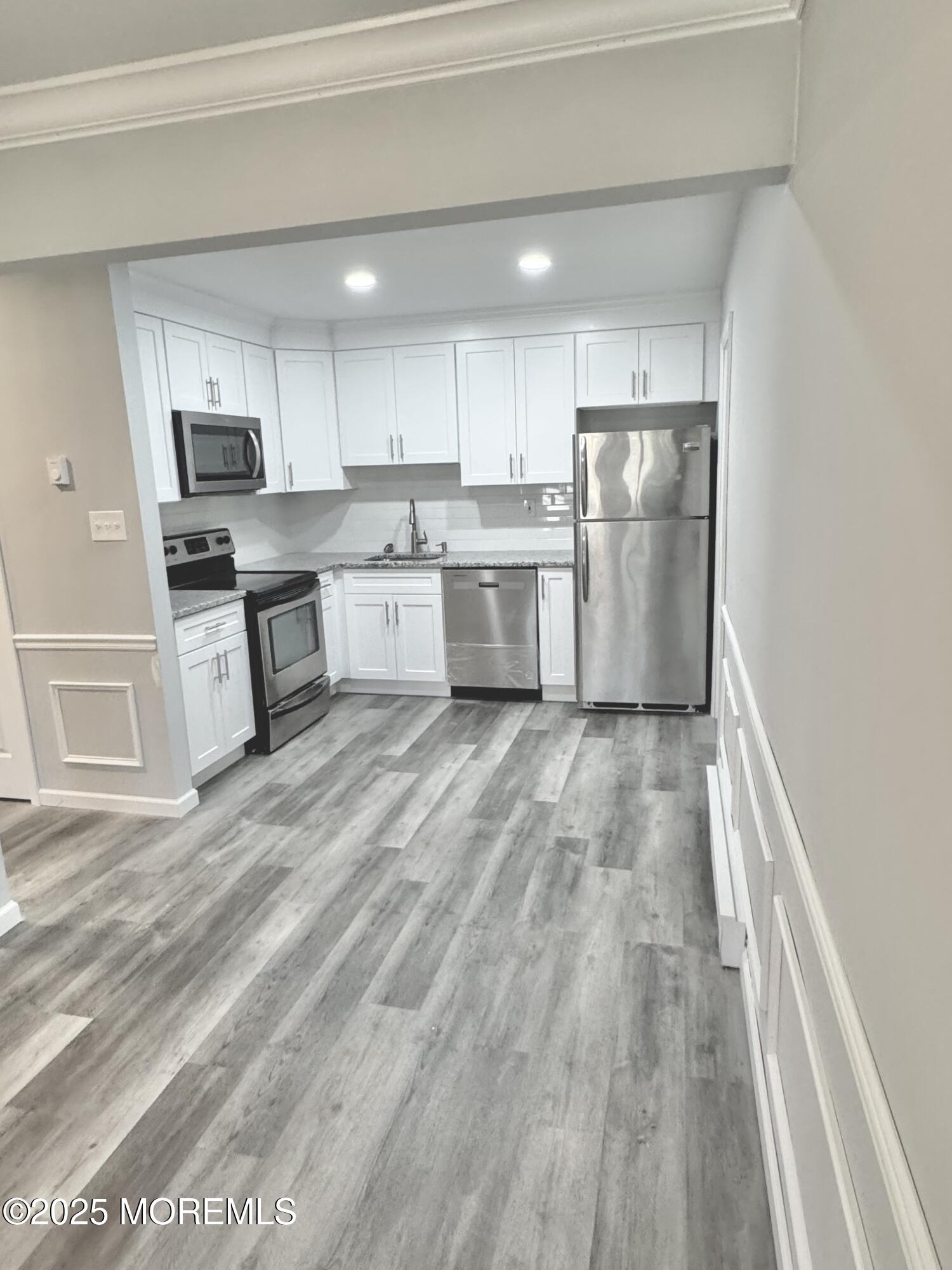 136 Amberly Drive #N, Manalapan, New Jersey image 2