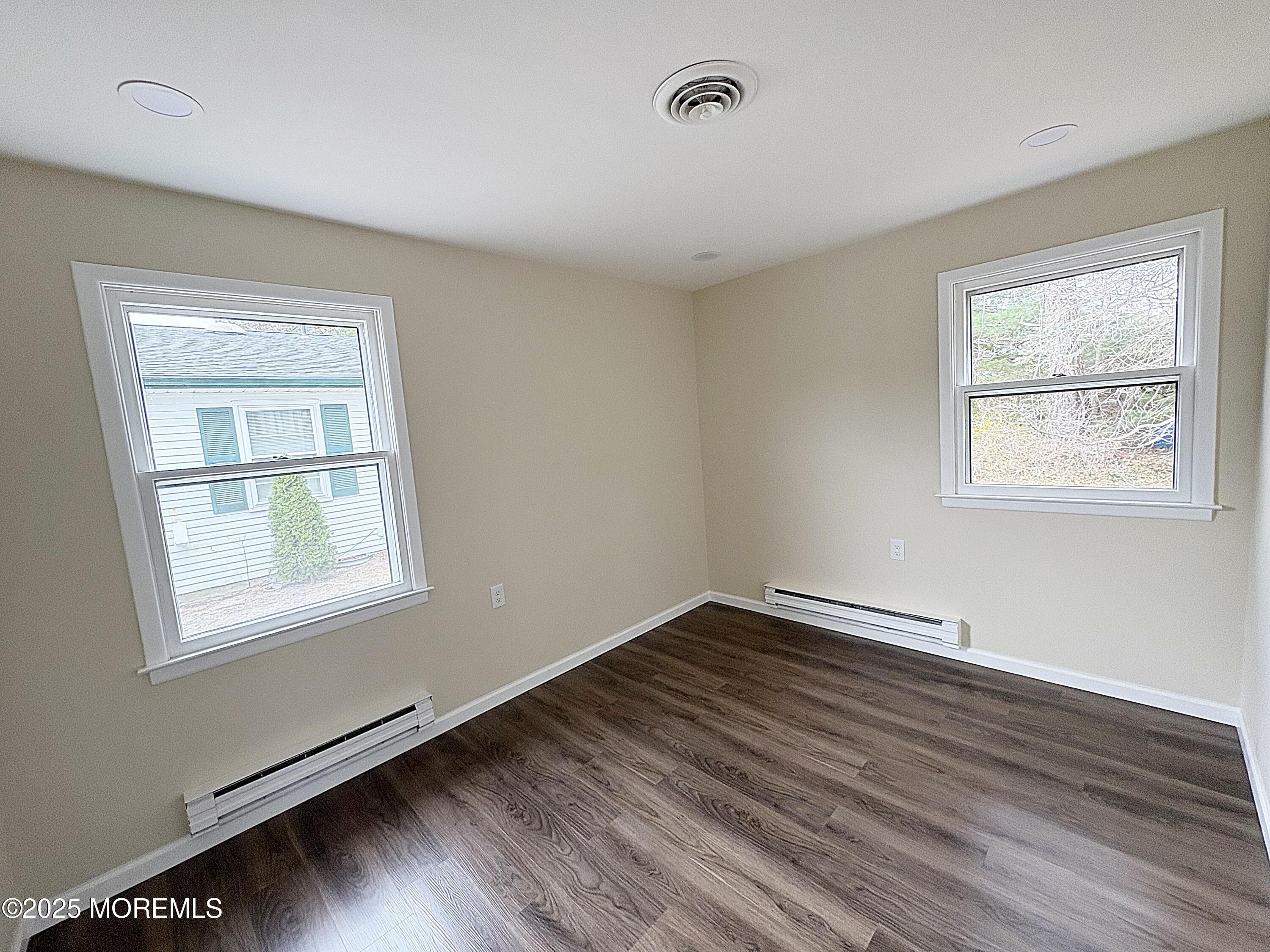 36 Westport Drive, Whiting, New Jersey image 12