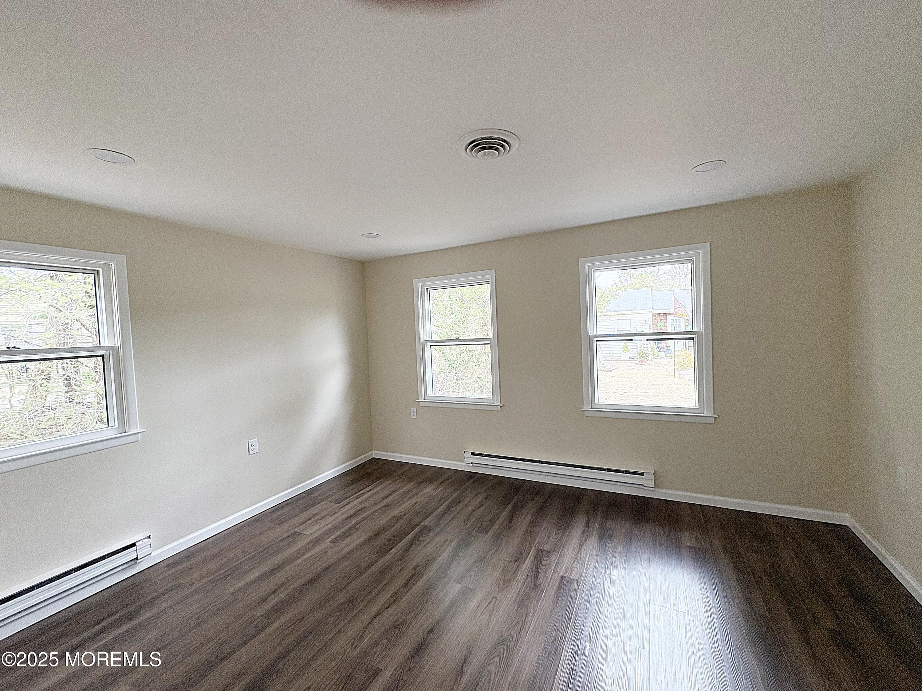 36 Westport Drive, Whiting, New Jersey image 10