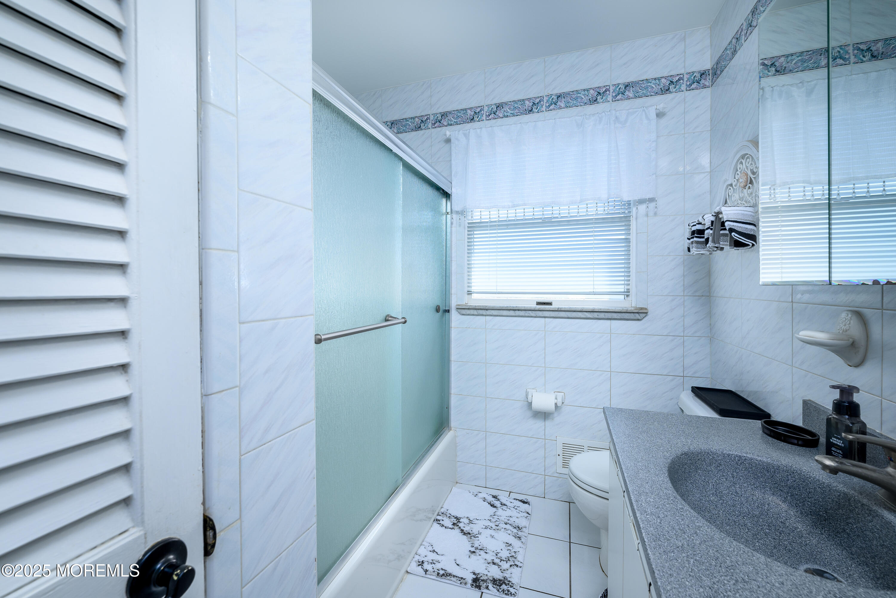 109 W Island Road, Bayville, New Jersey image 18