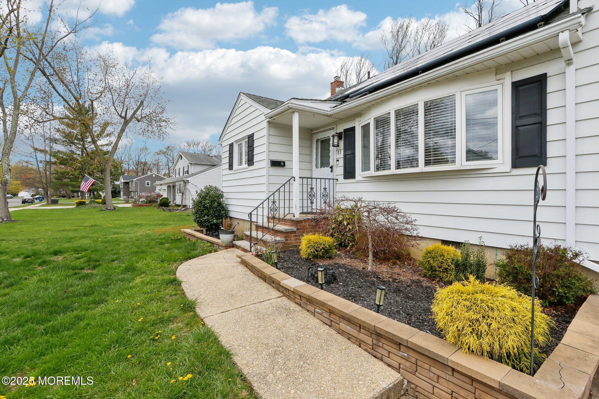 11 Barbara Terrace, Middletown, New Jersey image 3