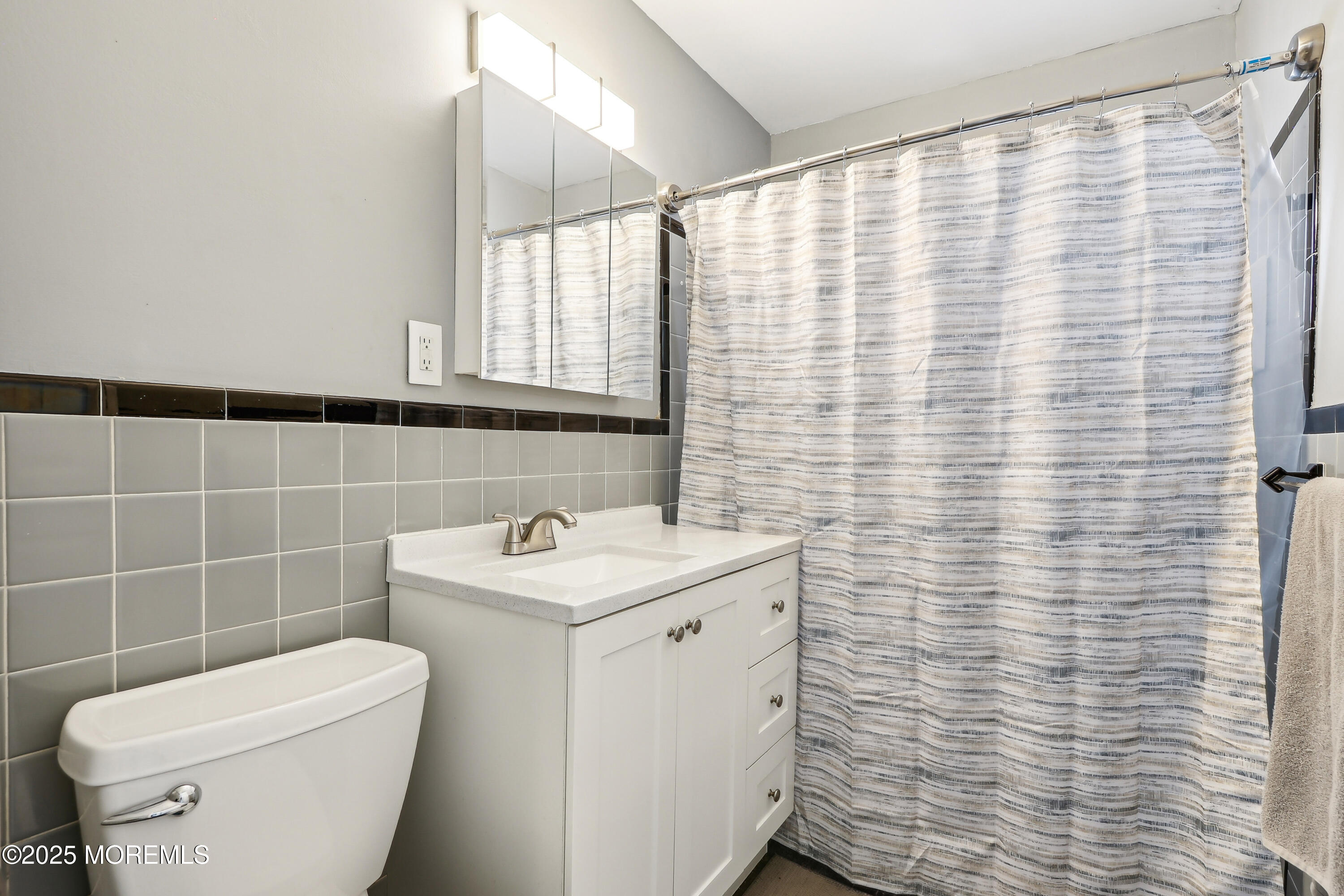 11 Barbara Terrace, Middletown, New Jersey image 18