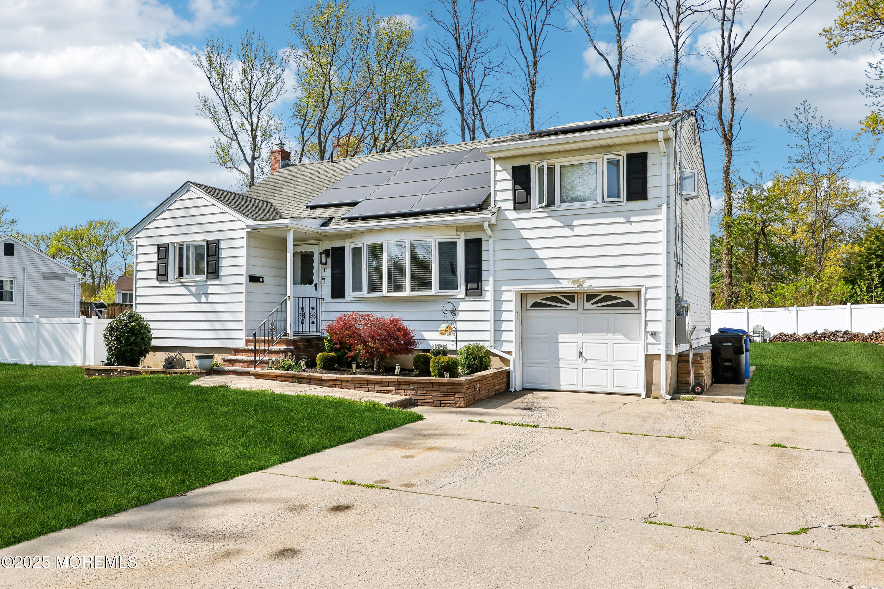 11 Barbara Terrace, Middletown, New Jersey image 2