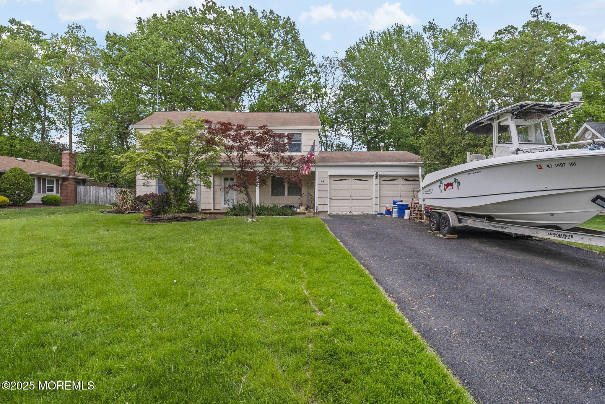 12 Dickinson Lane, Manalapan, New Jersey image 3