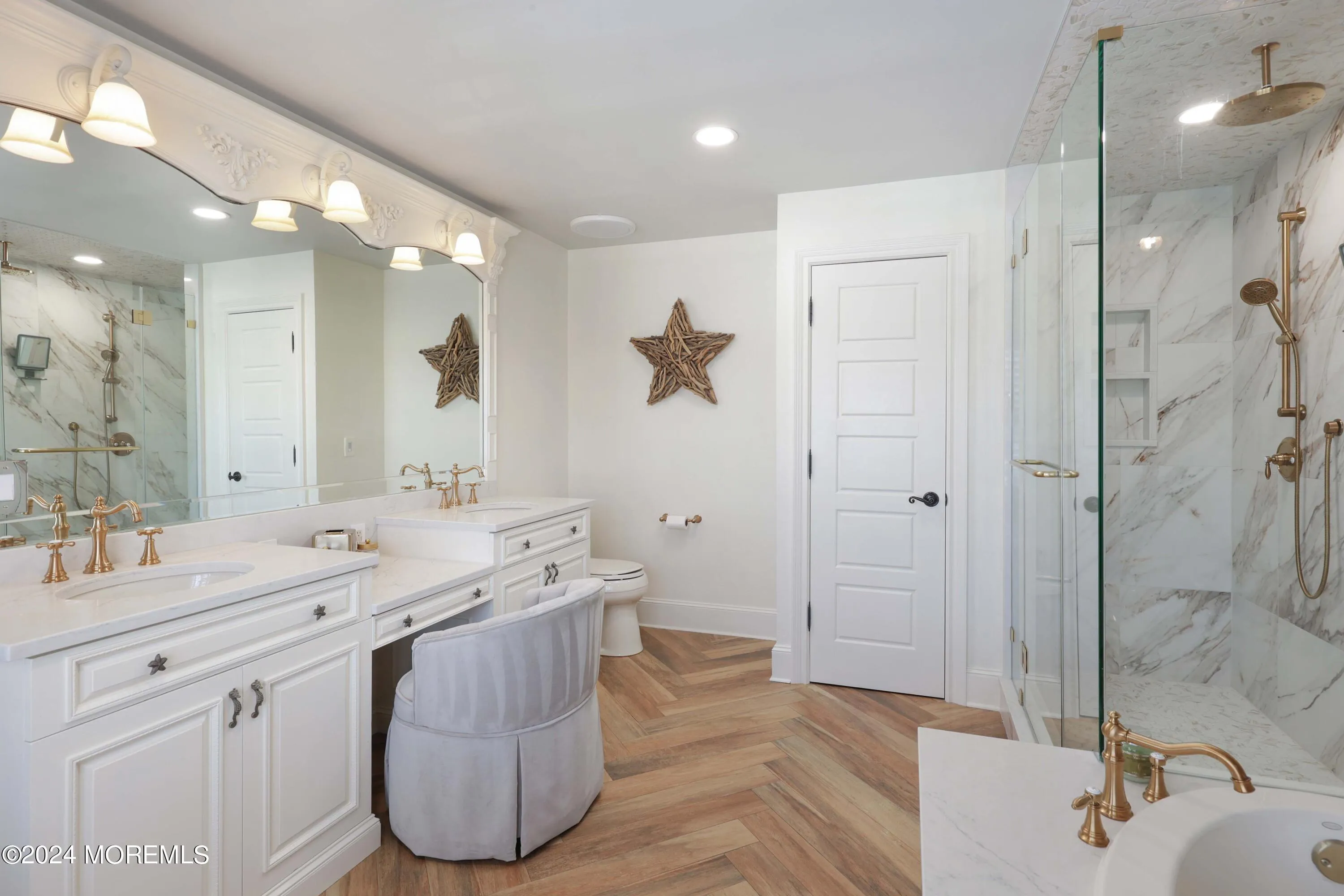 Lake Como, New Jersey 07719, United States, 5 Bedrooms Bedrooms, ,4 BathroomsBathrooms,Residential,Active,18142