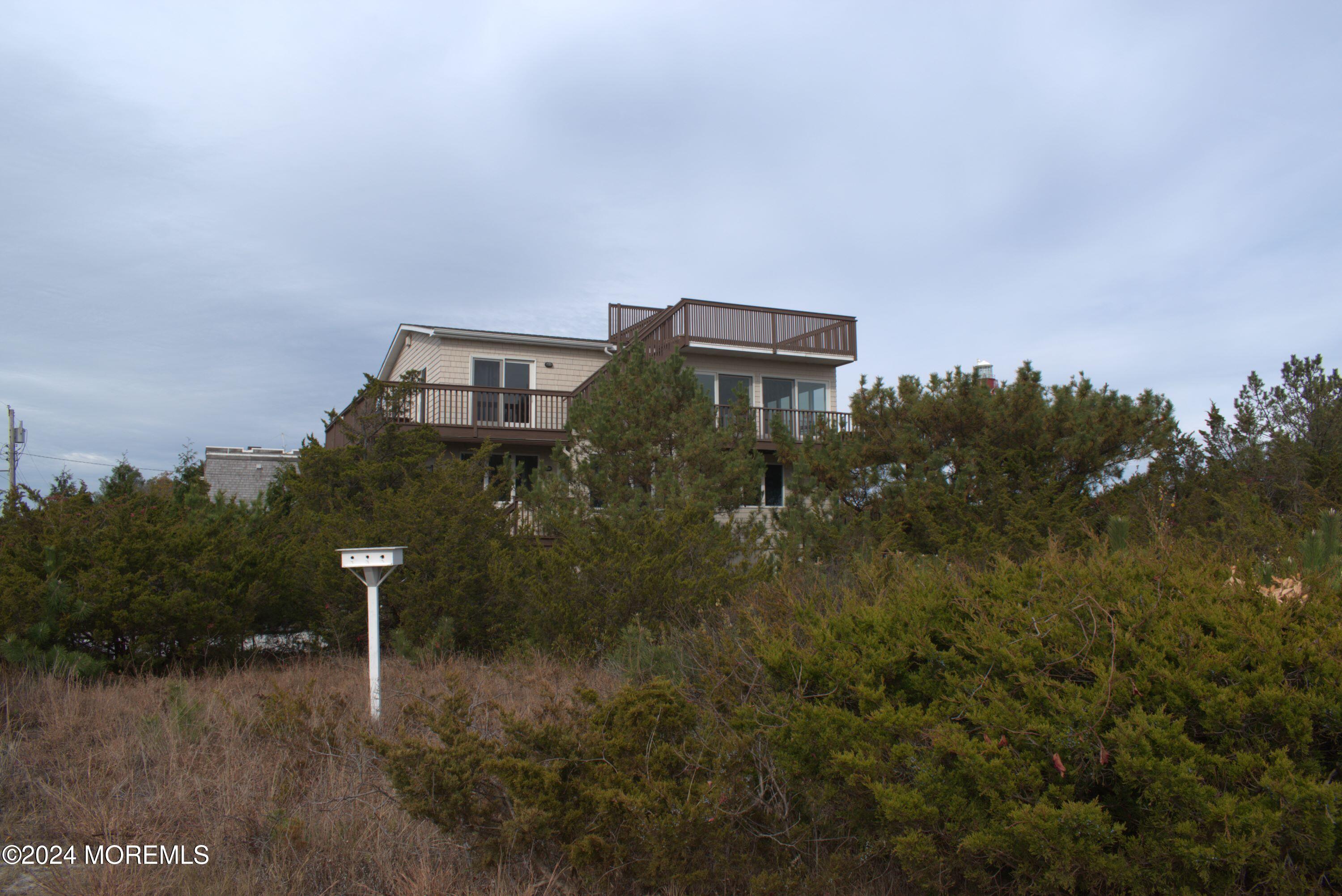 3 W 3rd Street, Barnegat Light, New Jersey image 2