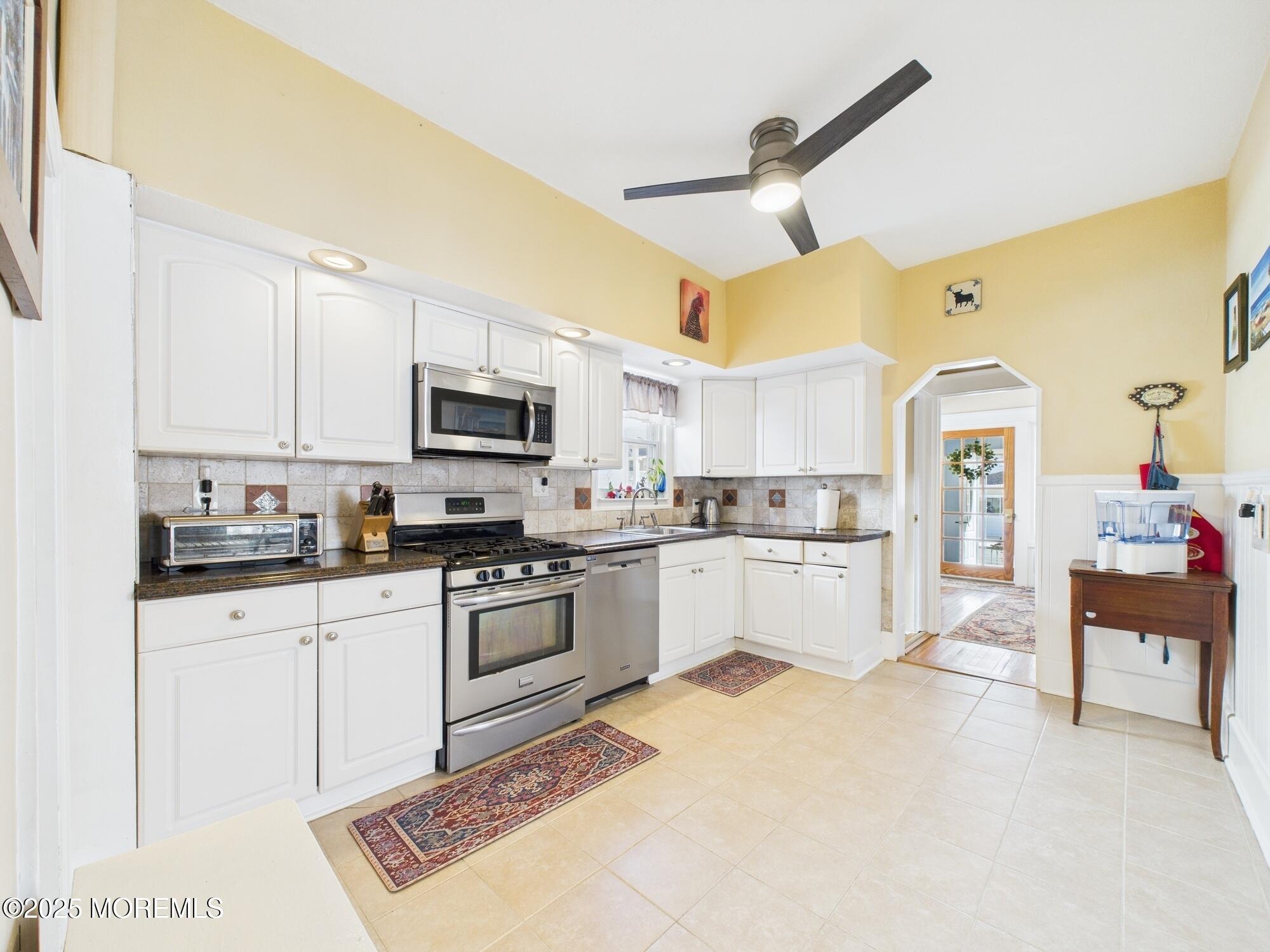324 4th Street, South Amboy, New Jersey image 21