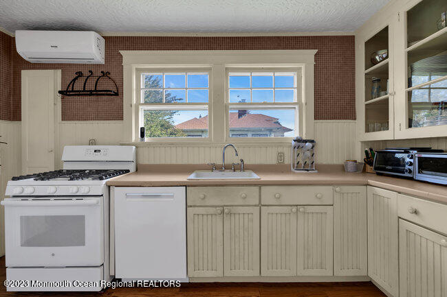 518 Westwood Avenue, Long Branch, New Jersey image 19