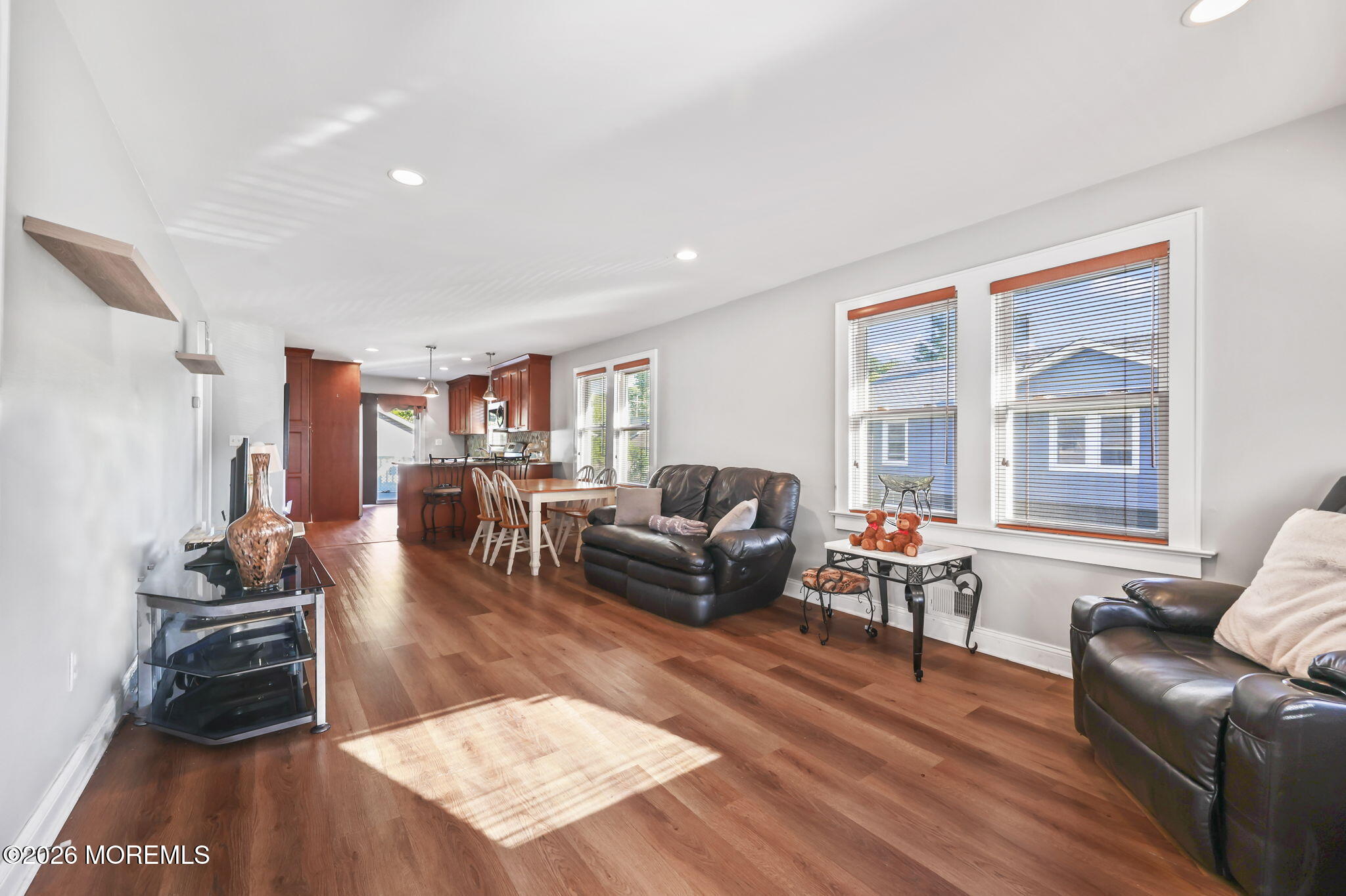 34 Lipman Place