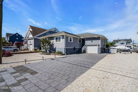 Homes For Rent - 30 Channel Road<br/> Toms River, NJ 08753