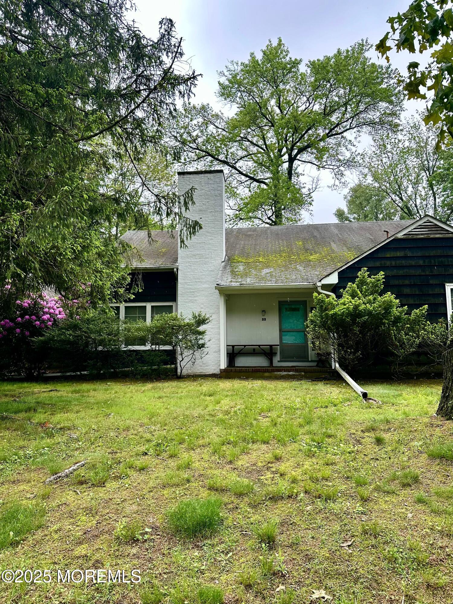 33 Lawrence Brook Drive, East Brunswick, New Jersey image 4