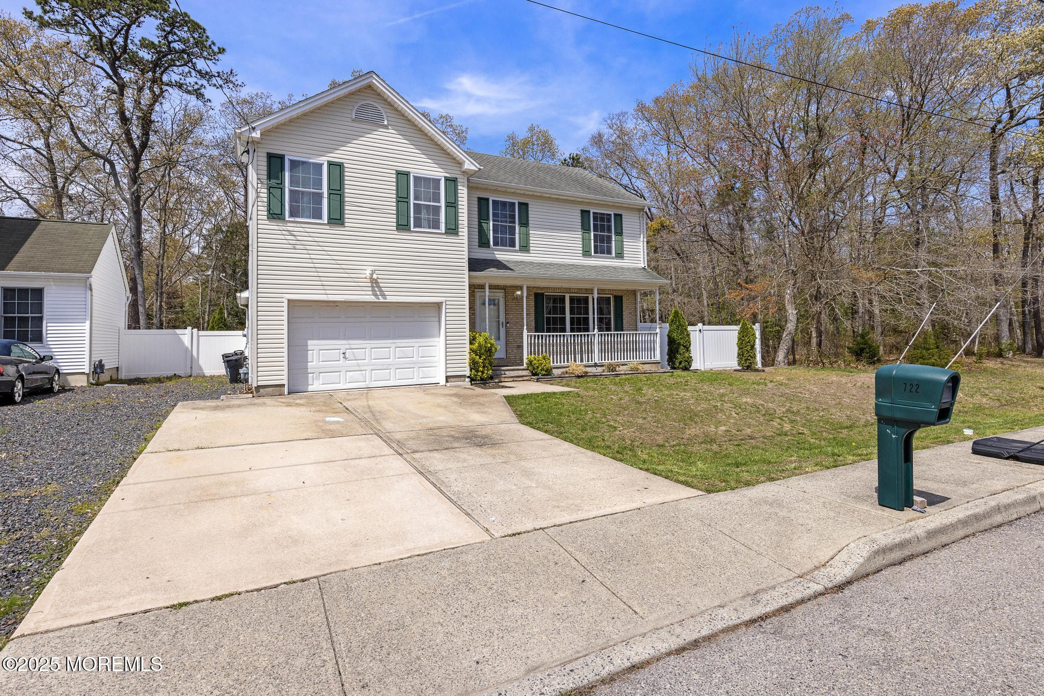 722 Sandy Hook Drive, Forked River, New Jersey image 1